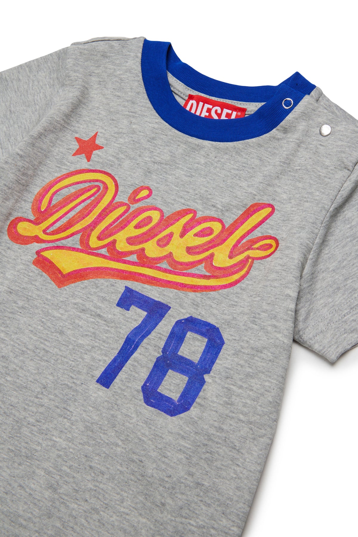 T-shirt con logo