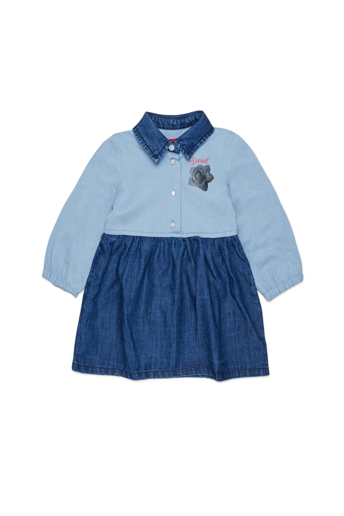 Kleid mit Kragen und Logo