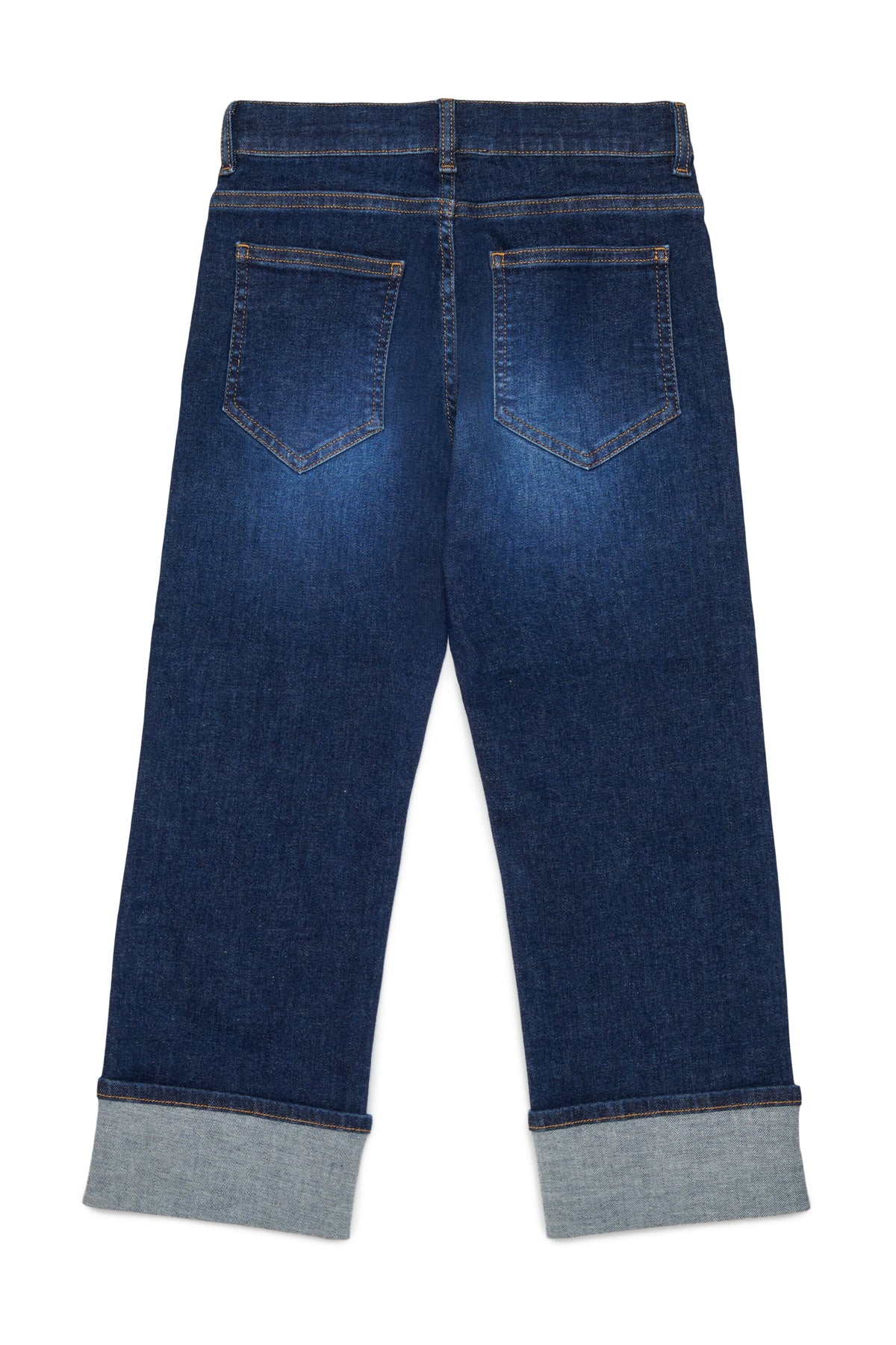 Regular blue jeans