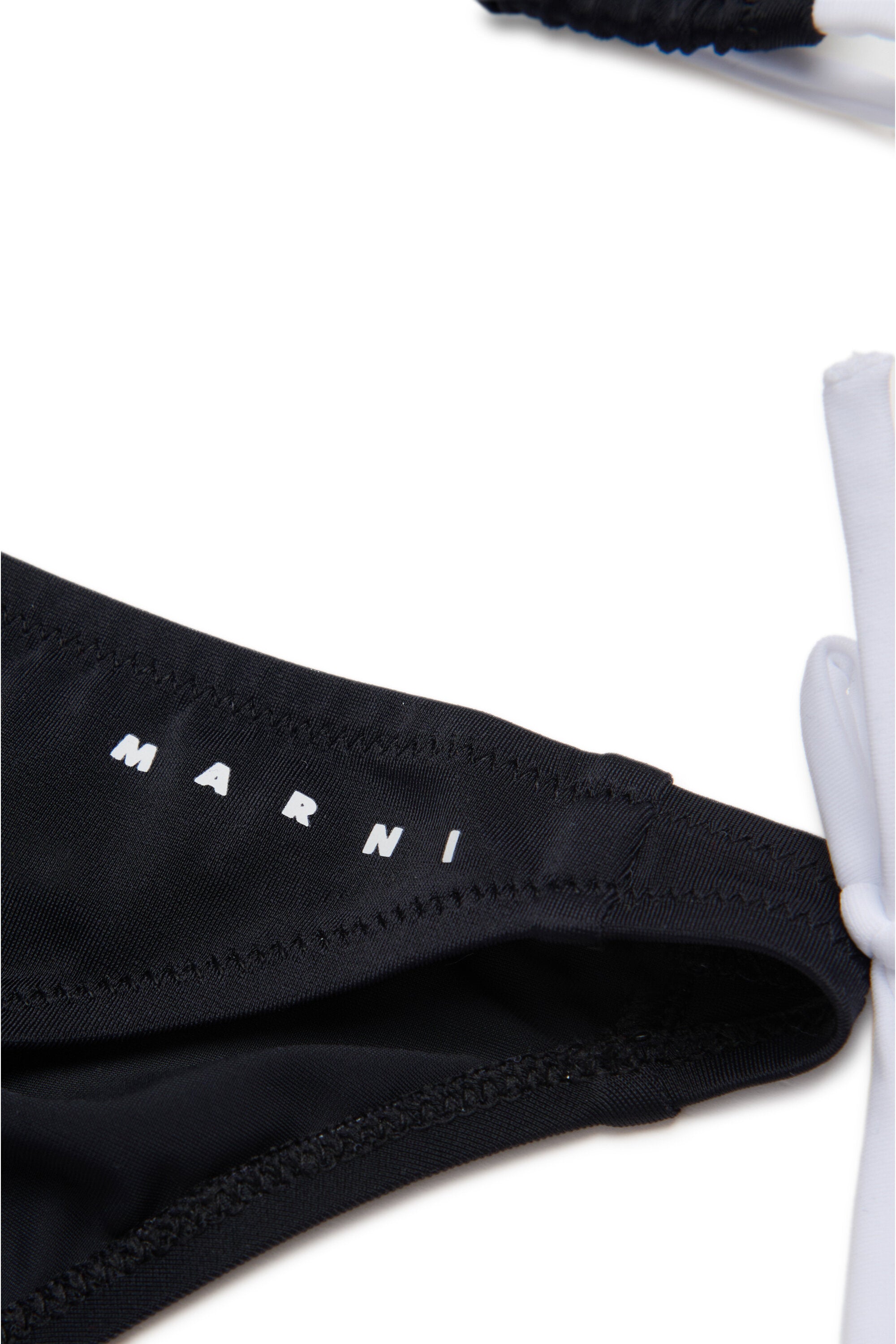 Traje de baño bikini logo institucional