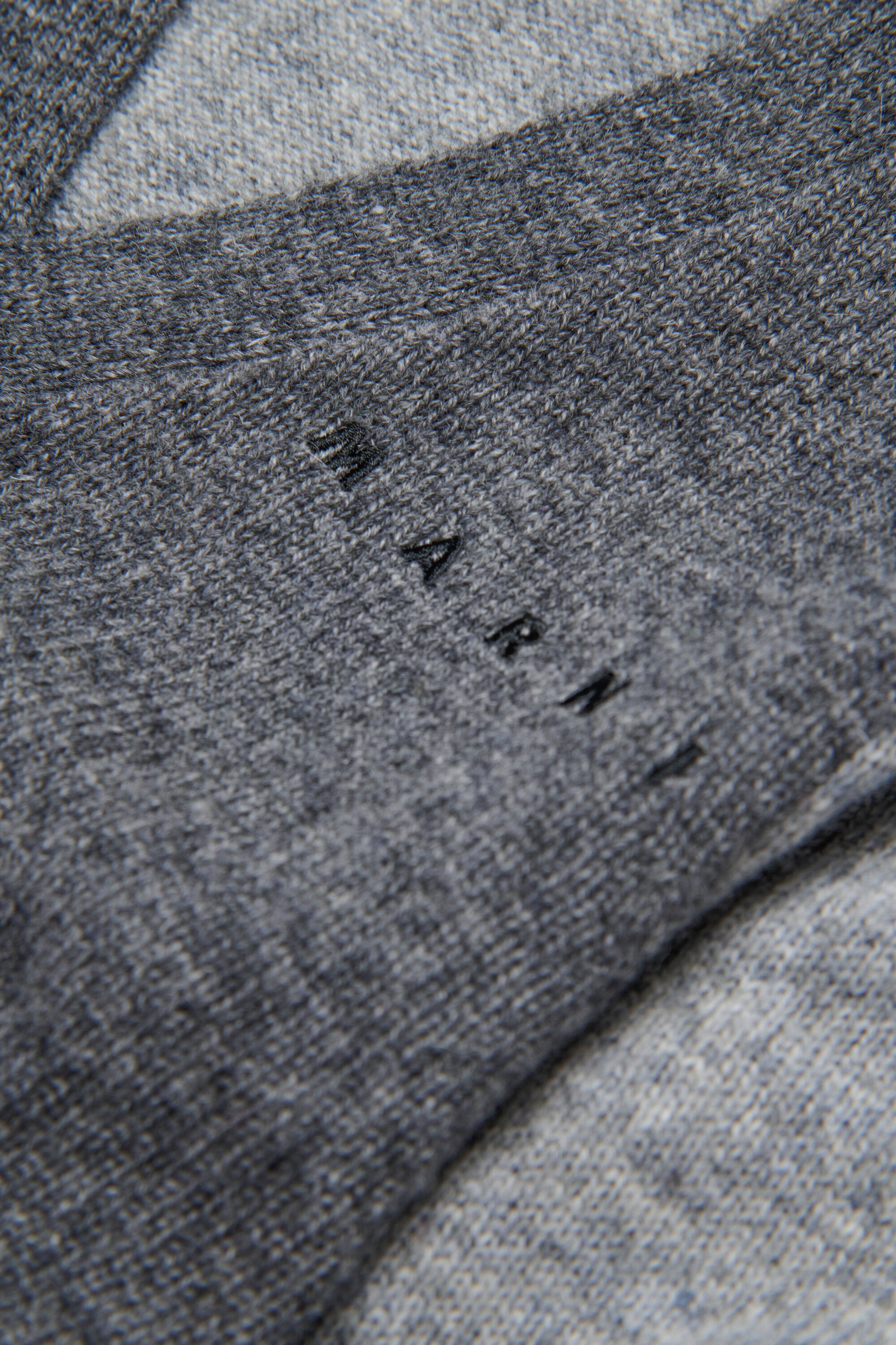 Cardigan en laine mélangée colorée