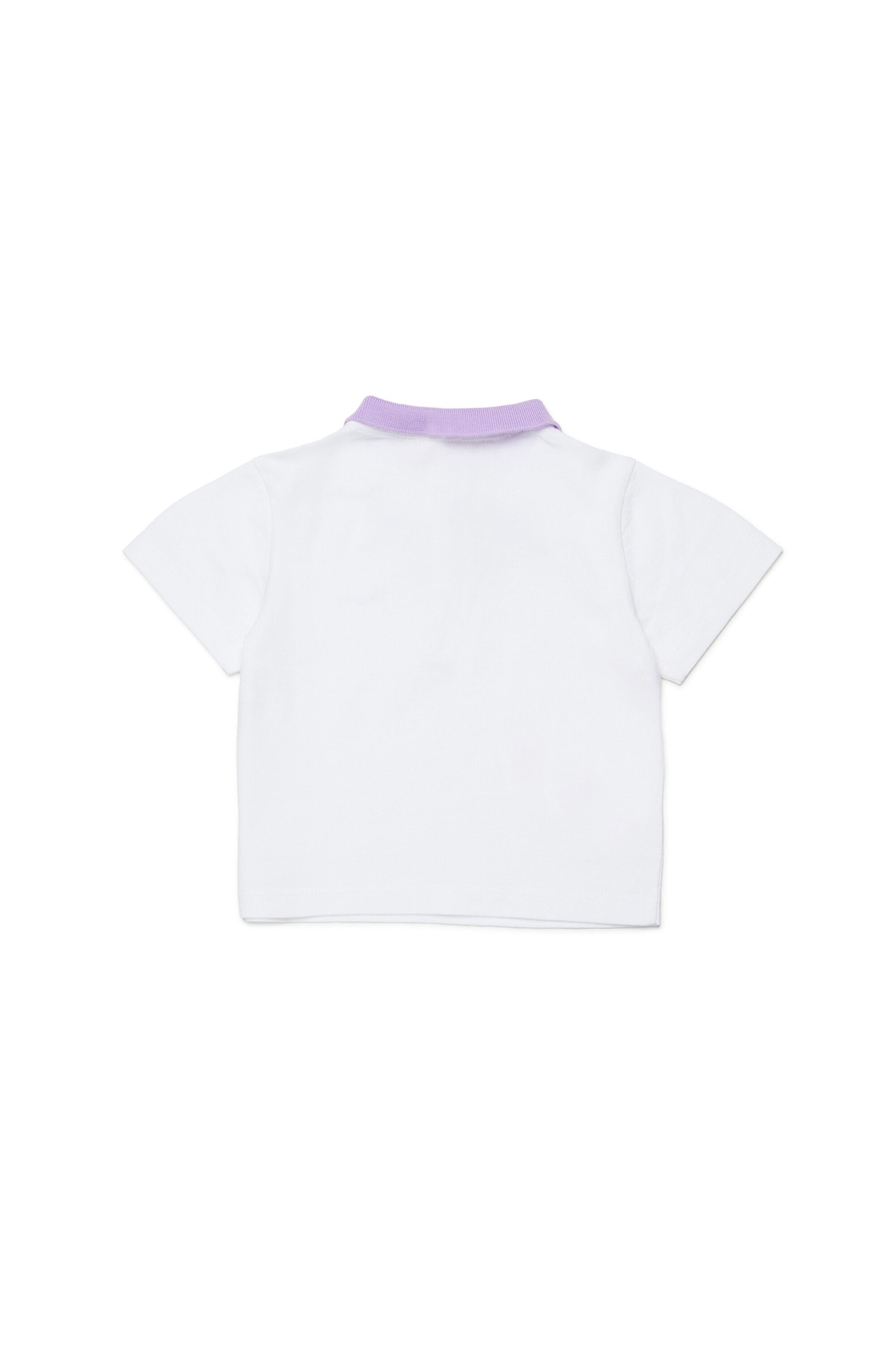 Polo con logo bordado