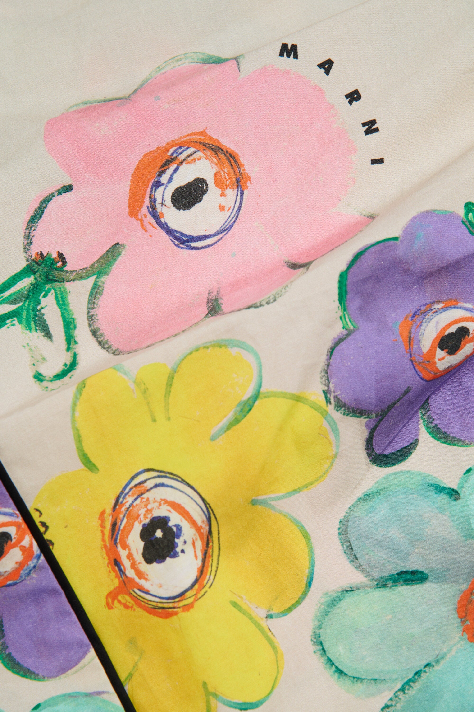 Abito con stampa floreale colorata