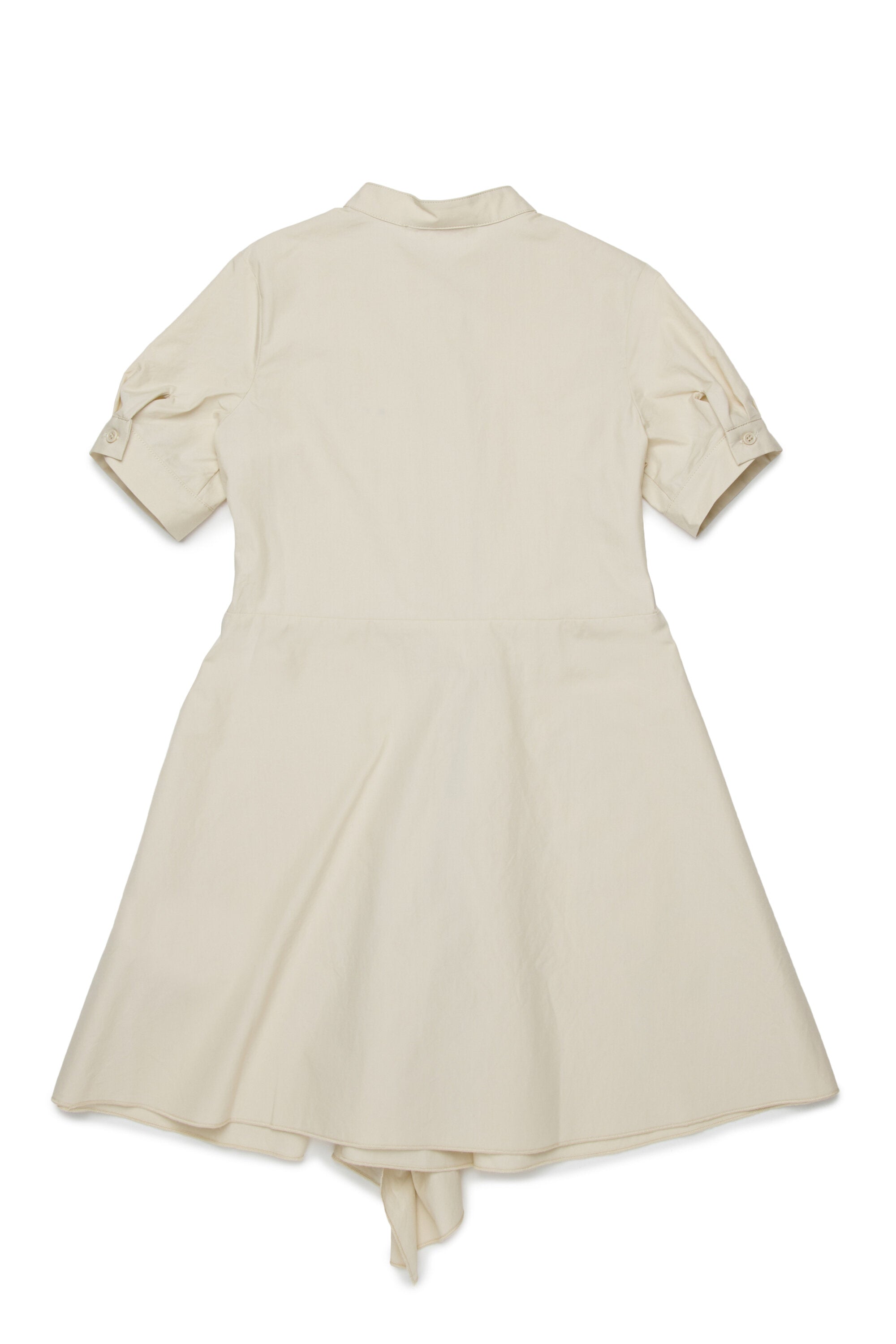 Kurzes Kleid mit Blumenmuster