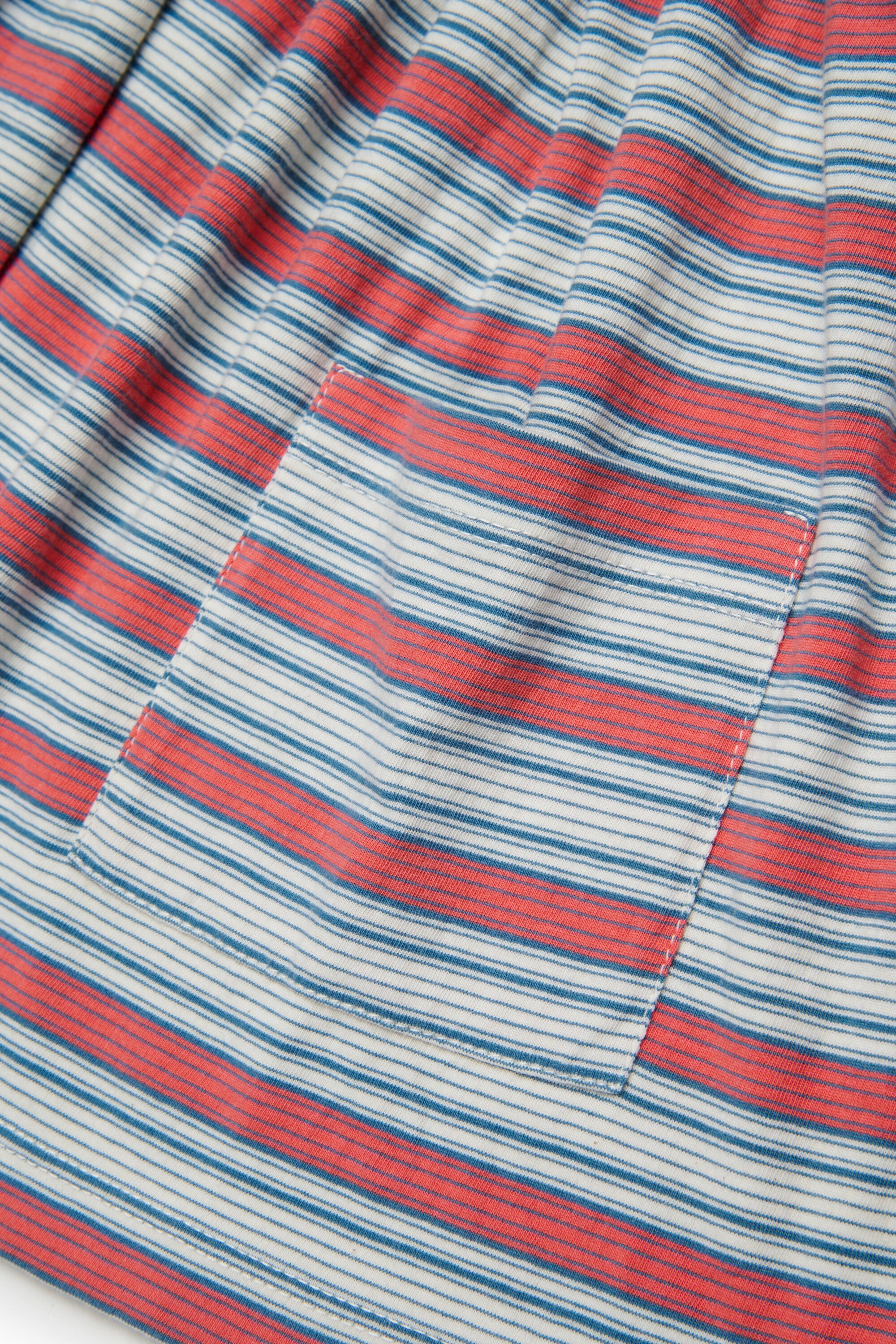 Ärmelloses Kleid mit Logo