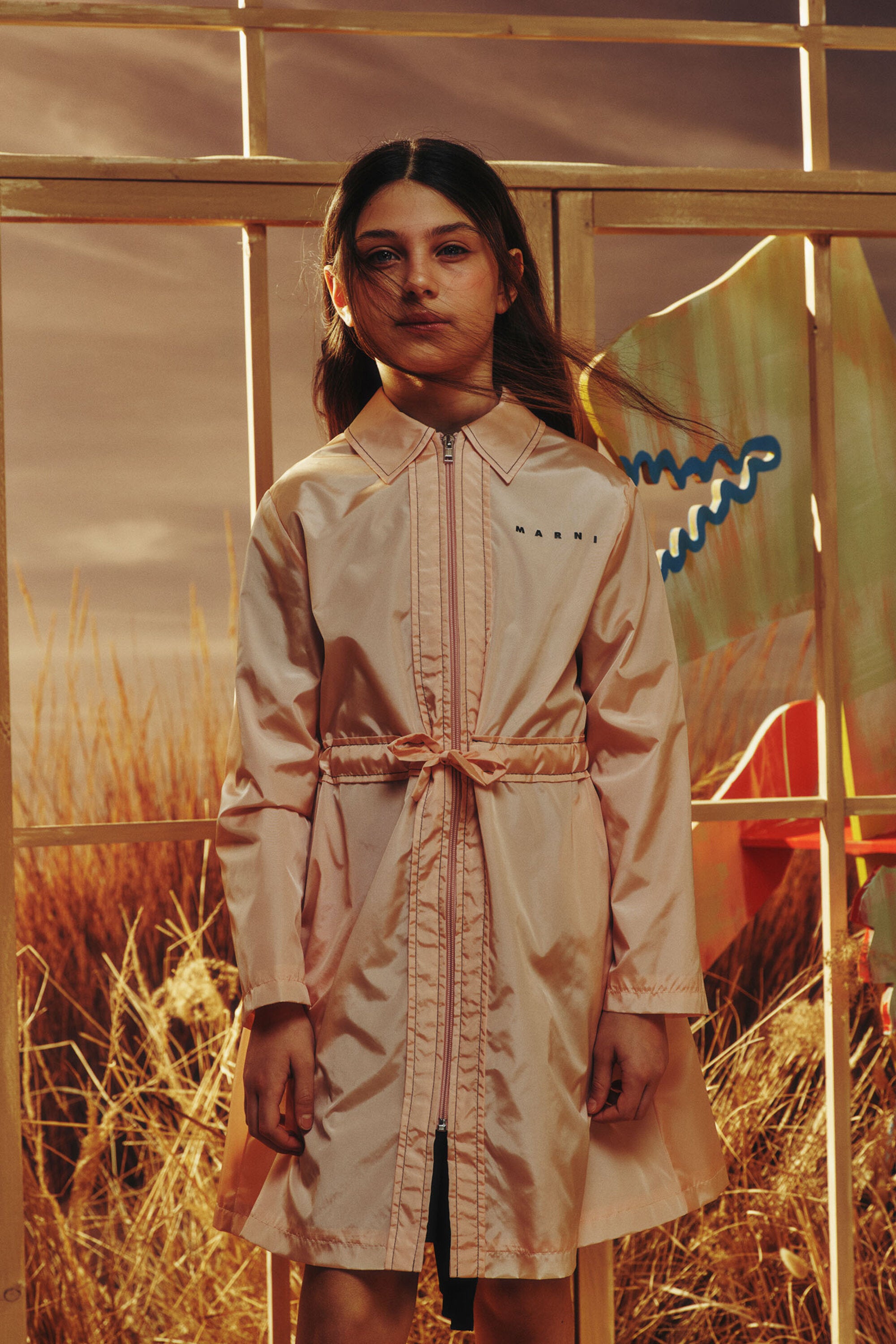 Chaqueta larga con logo estampado