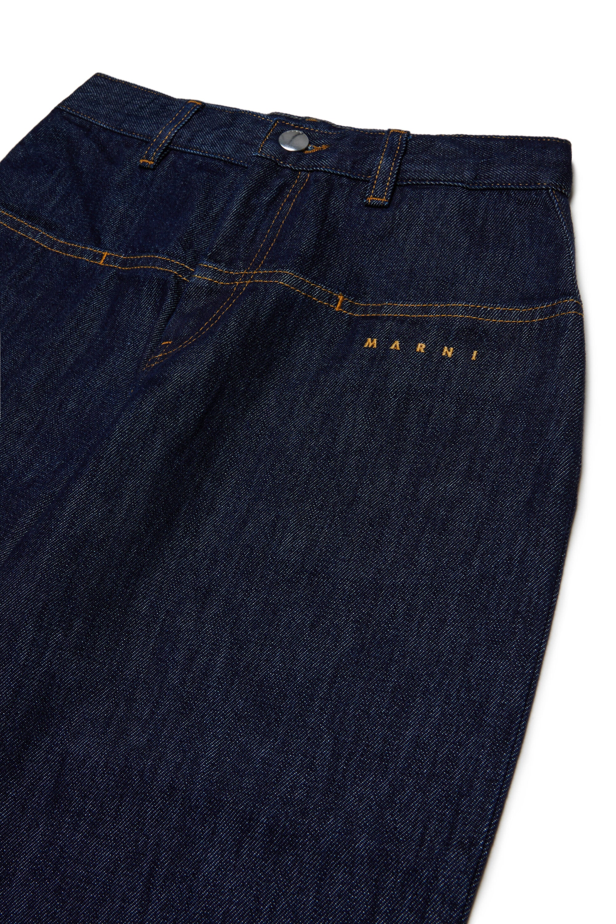 Jeans coupe décontractée en denim foncé