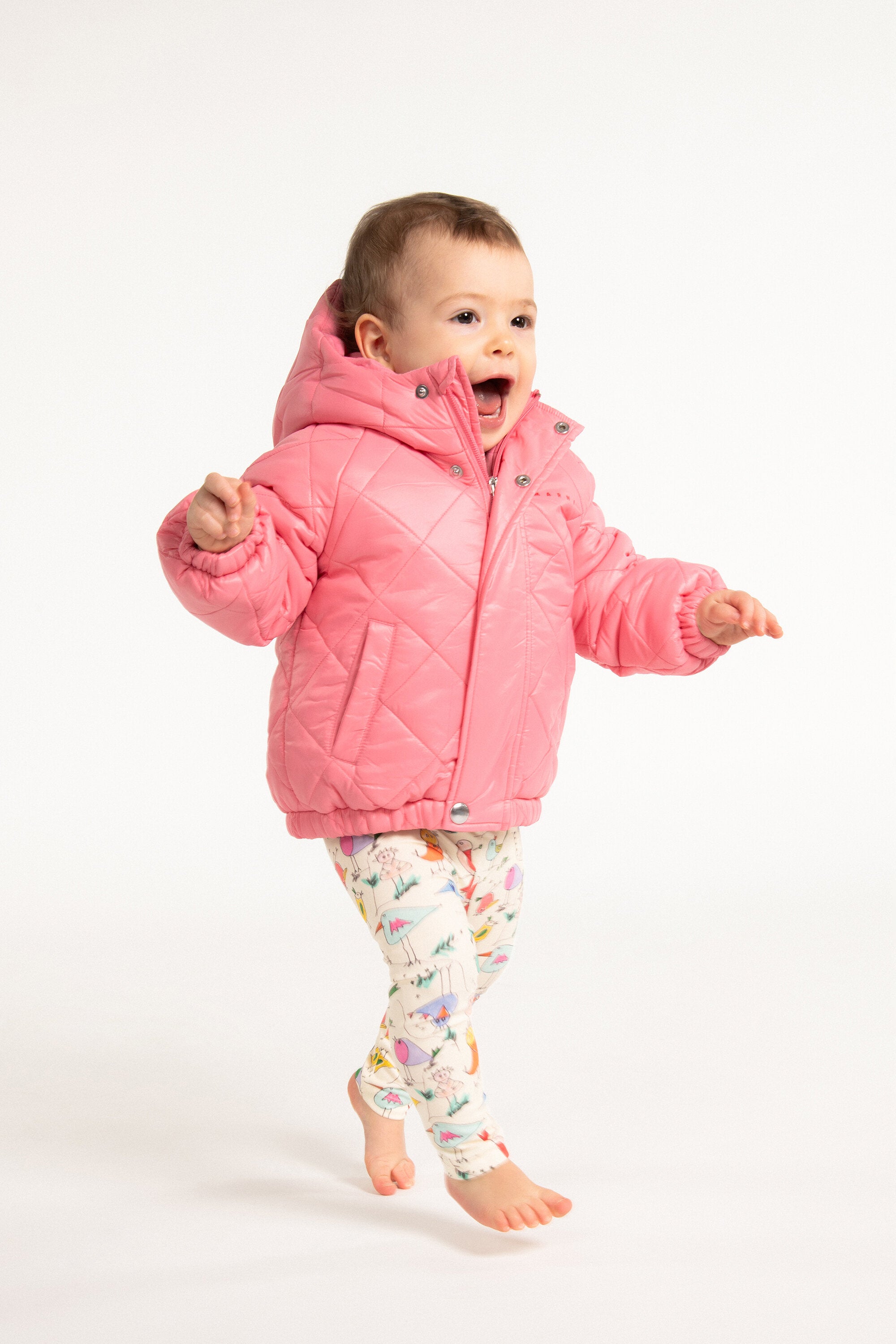 Gefütterte Jacke mit aufgedrucktem Logo