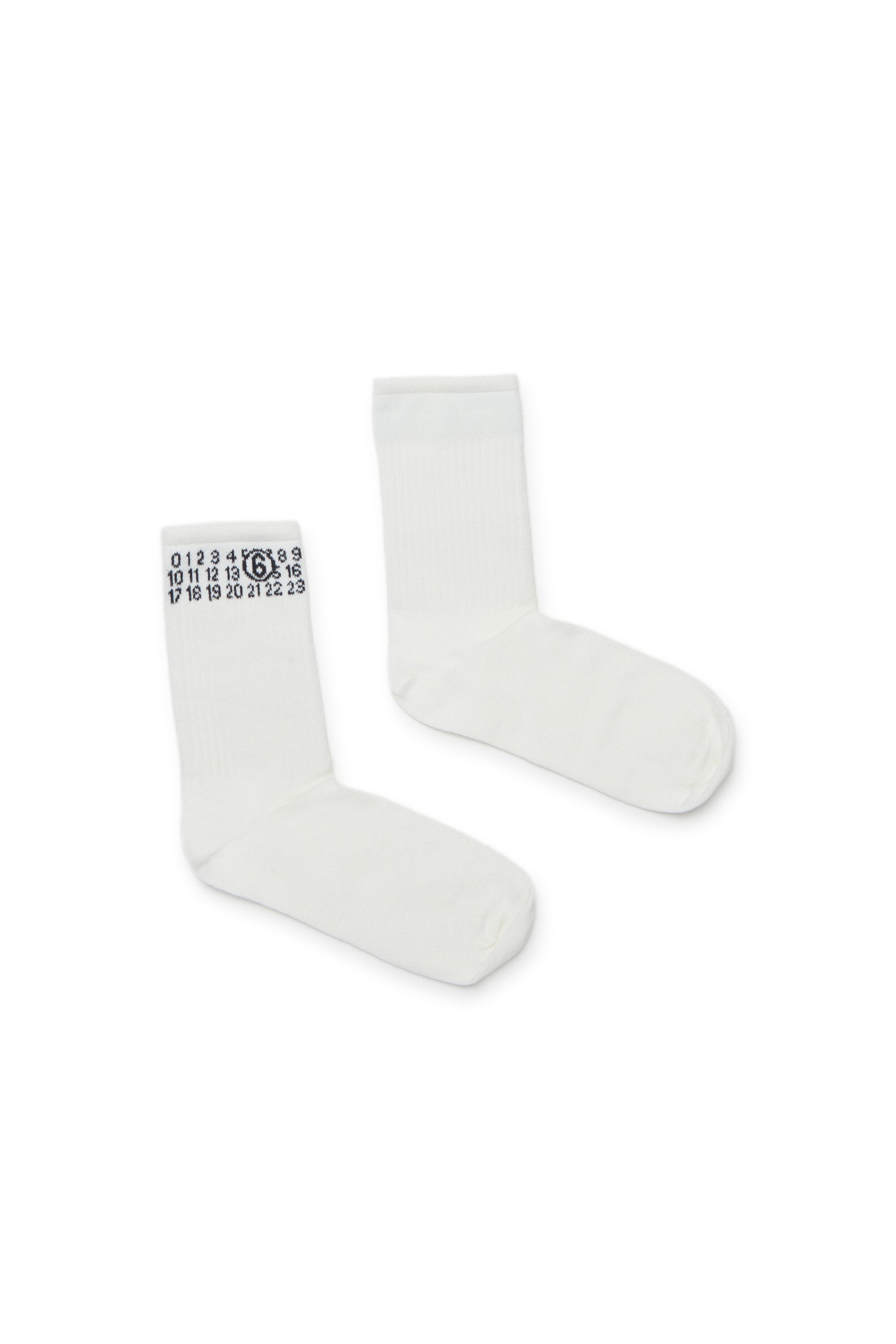 Gerippte Socken mit numerischem Logo