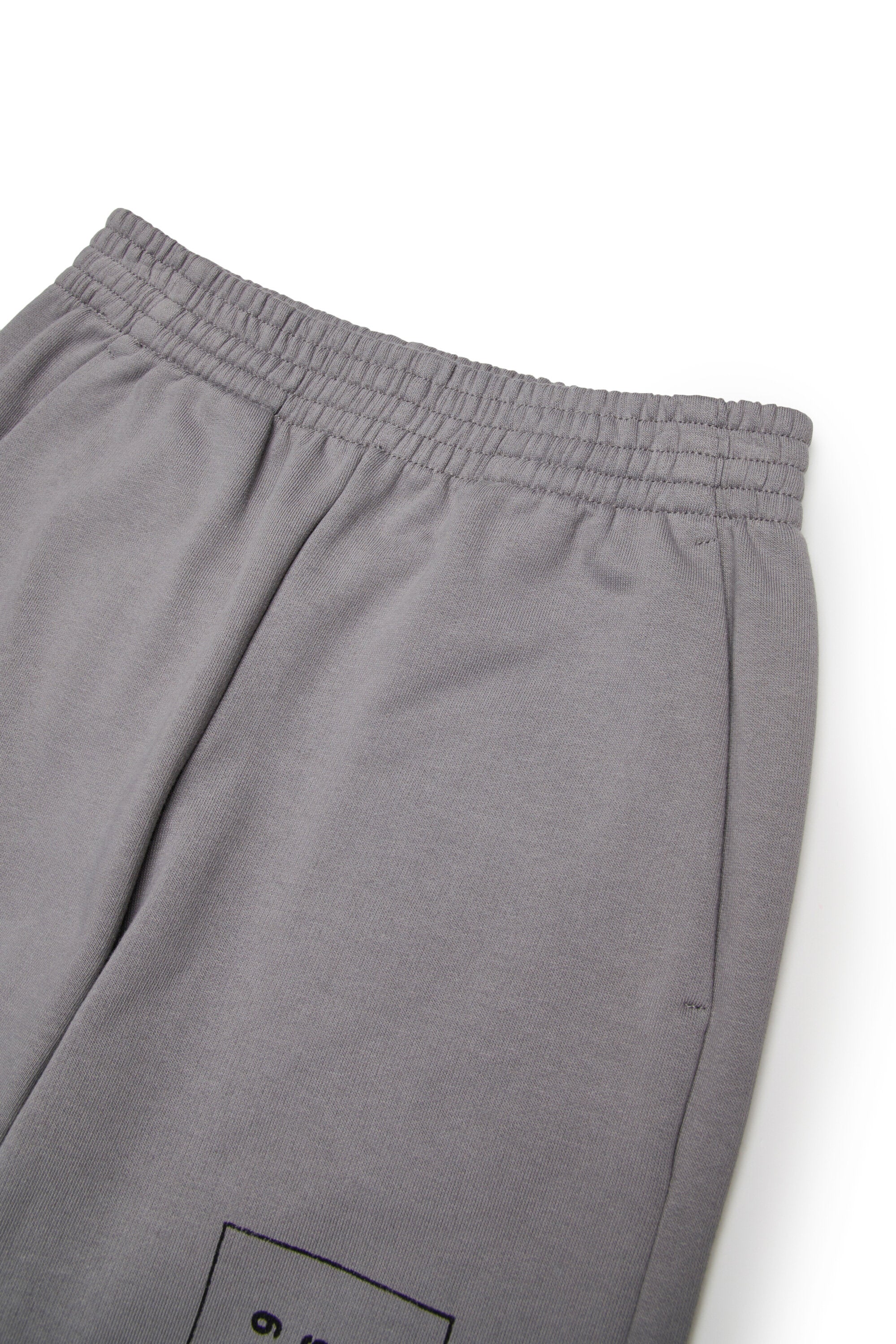 Zweifarbig neu geschnittene Fleece-Hose