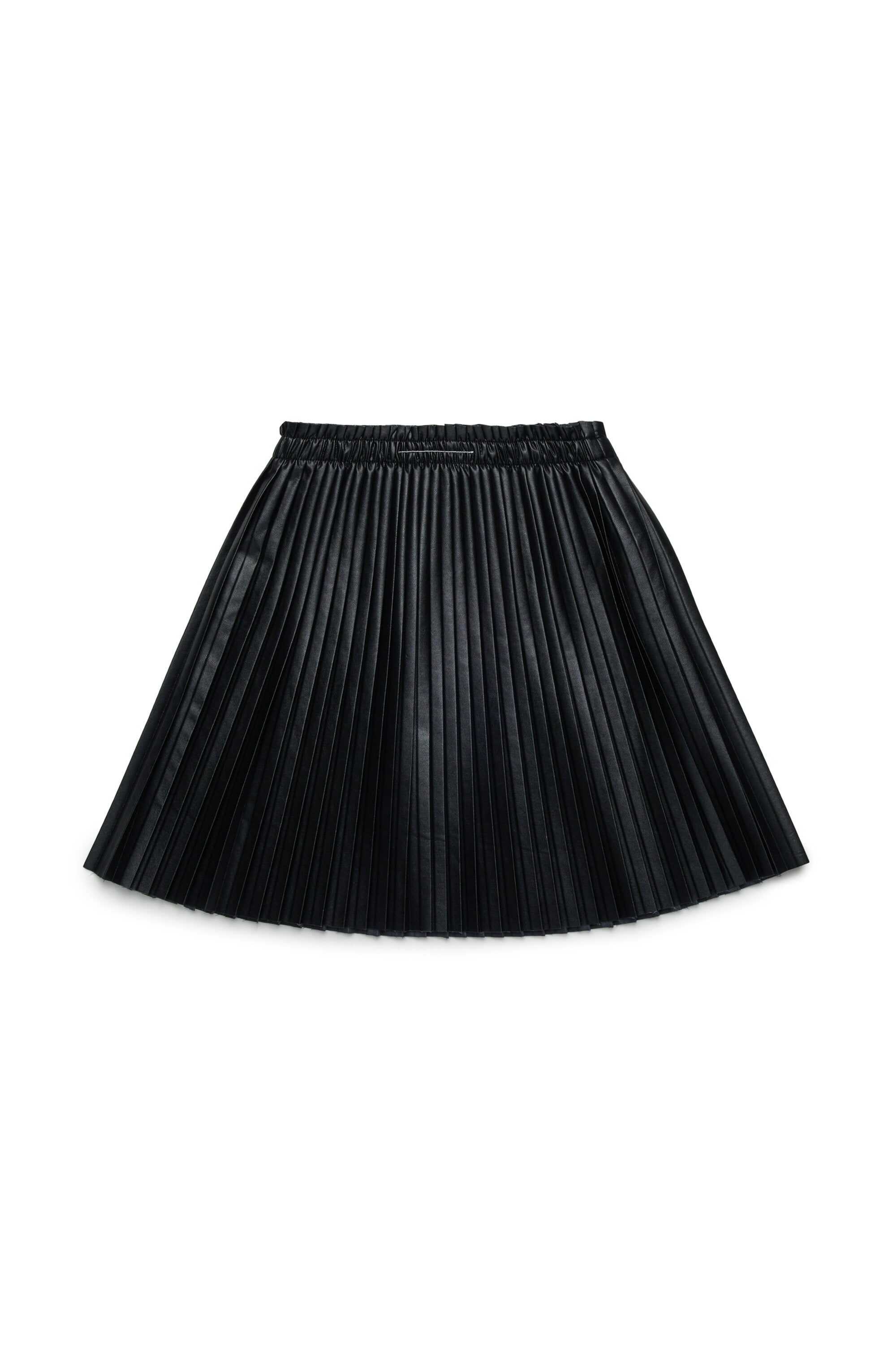 Short skirt in coated fabric