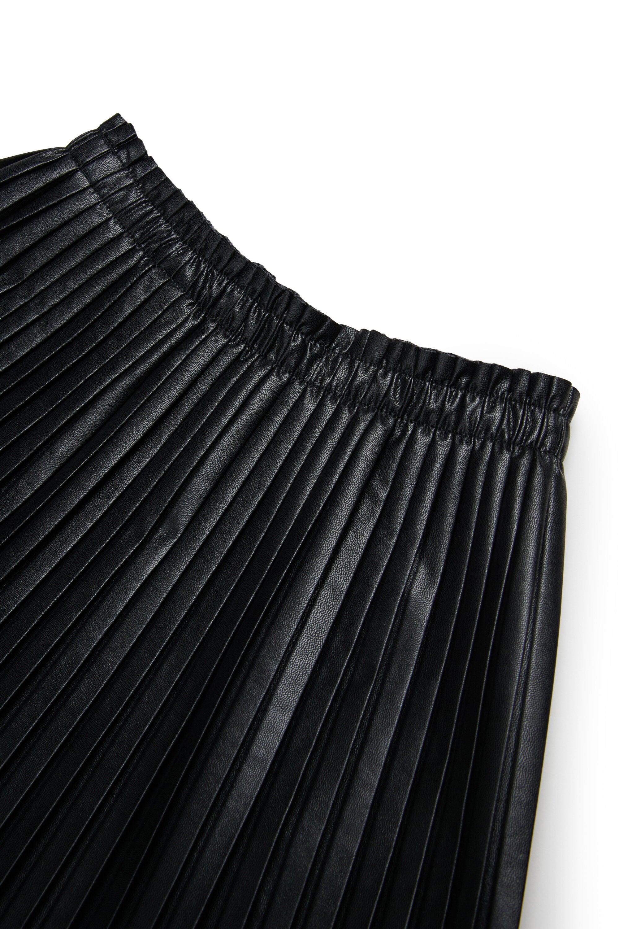 Gonna corta in tessuto spalmato