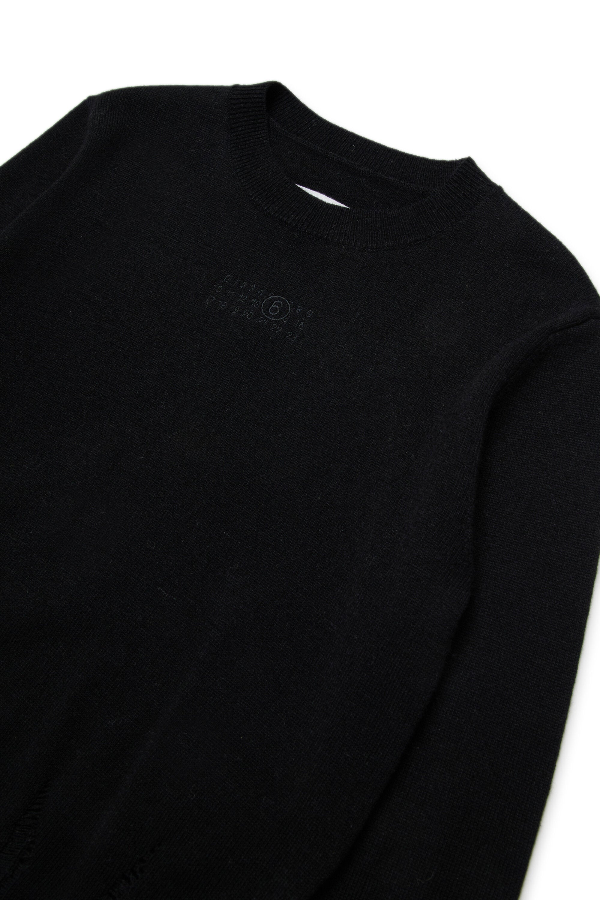 Pullover aus einer Wollmischung mit Unterbrechungen