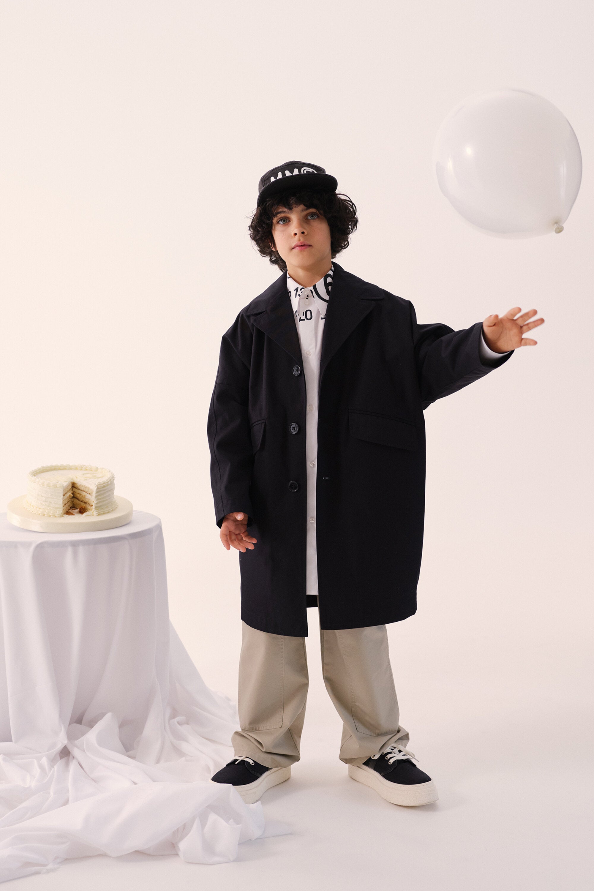 Manteau droit avec logo