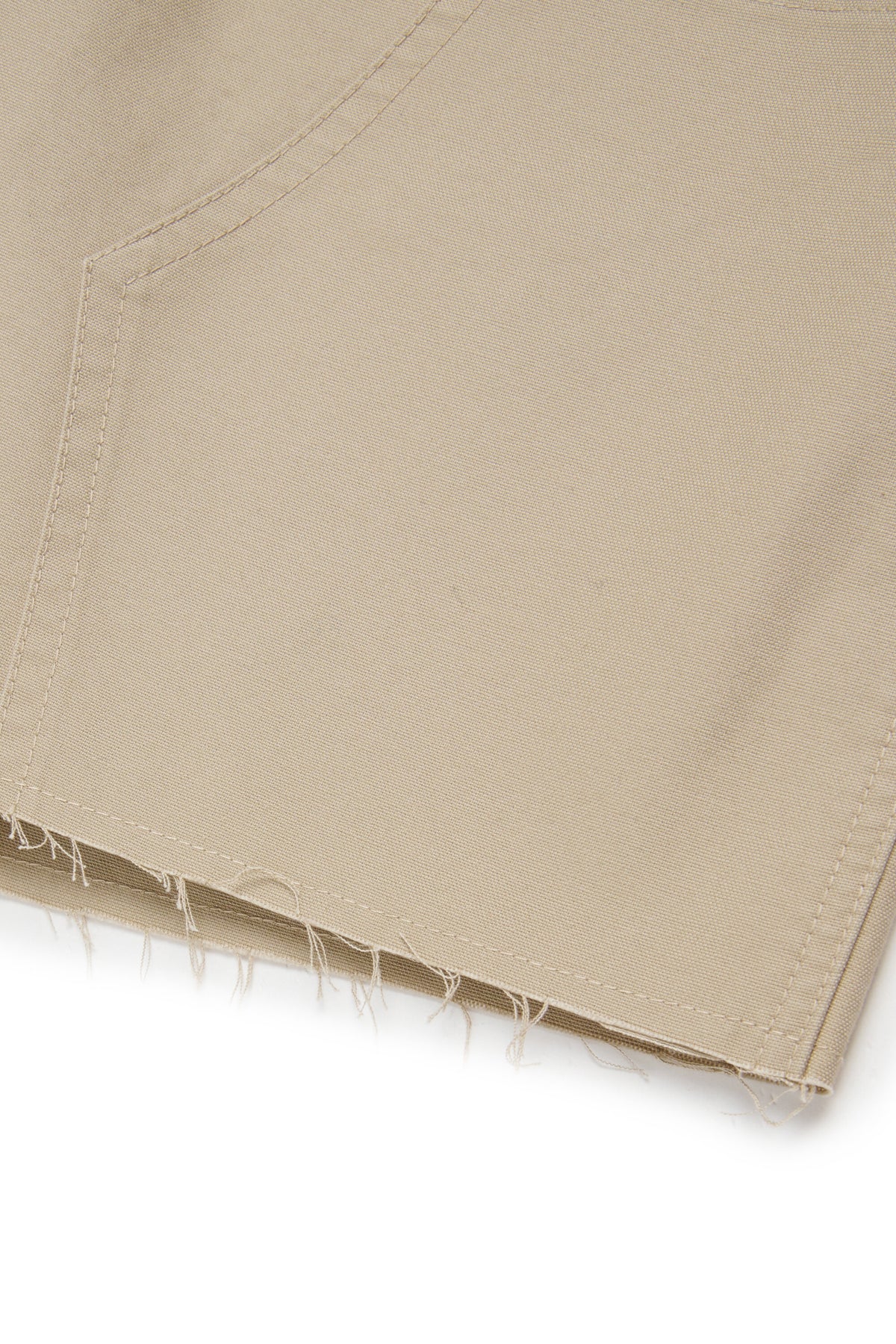 Shorts cargo con logo