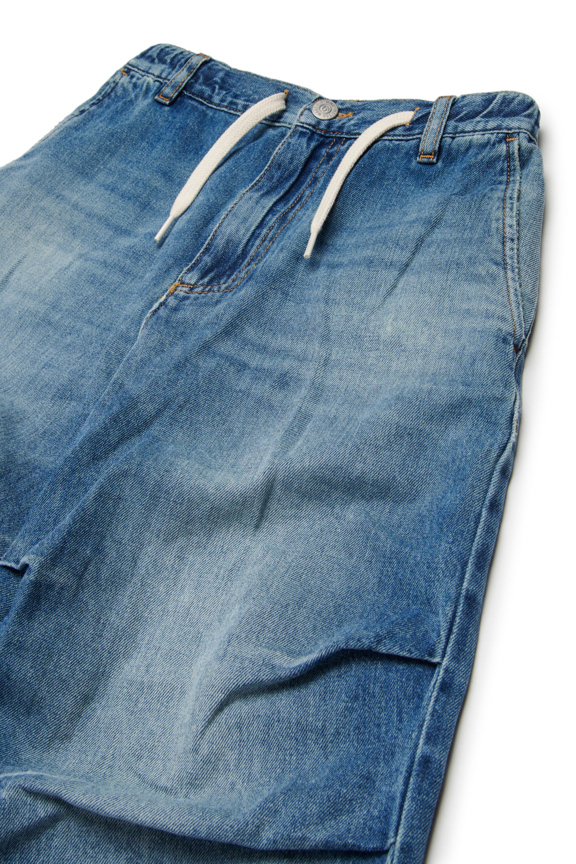 Jeans relaxed fit lavaggio blu medio