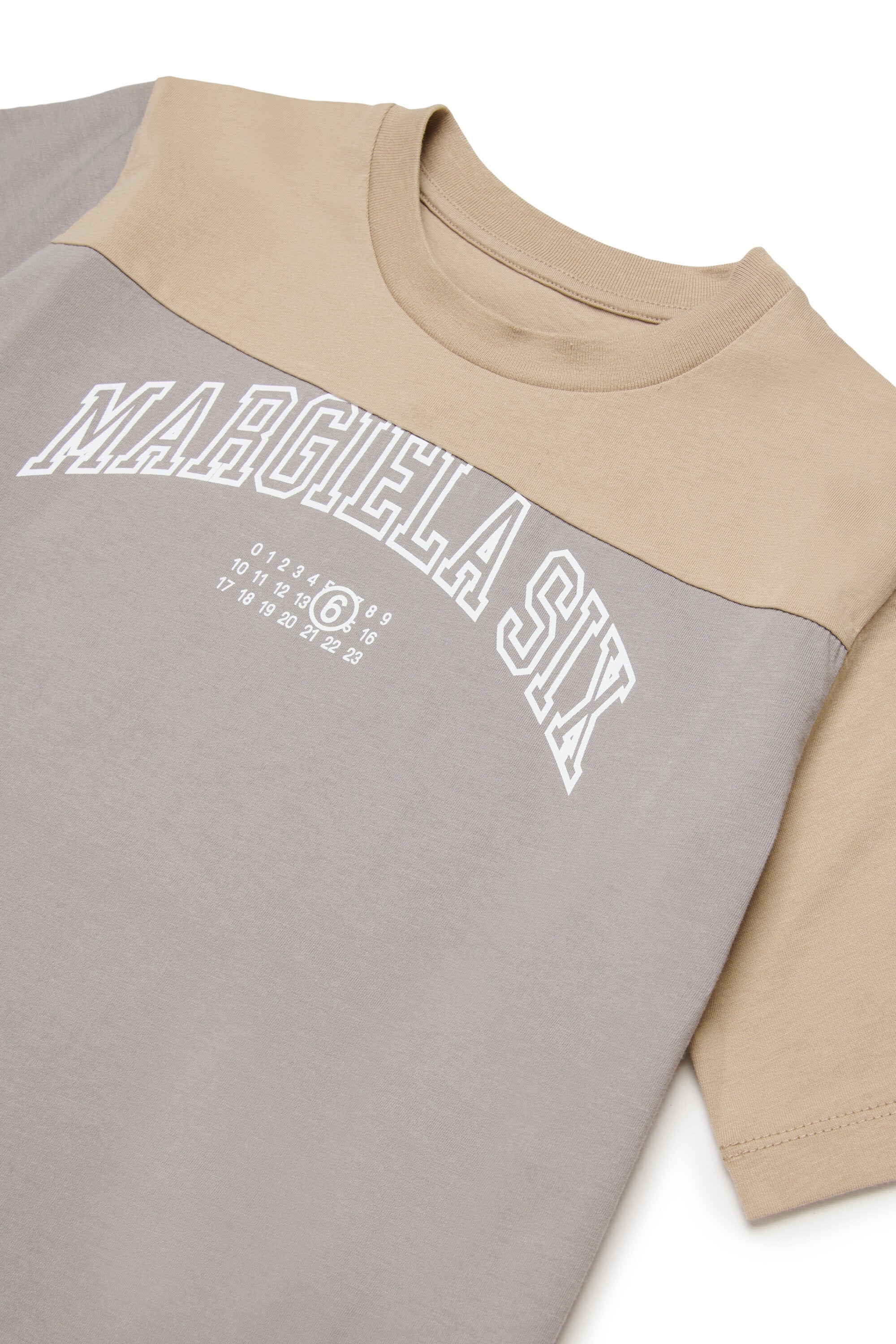T-Shirt mit Logo