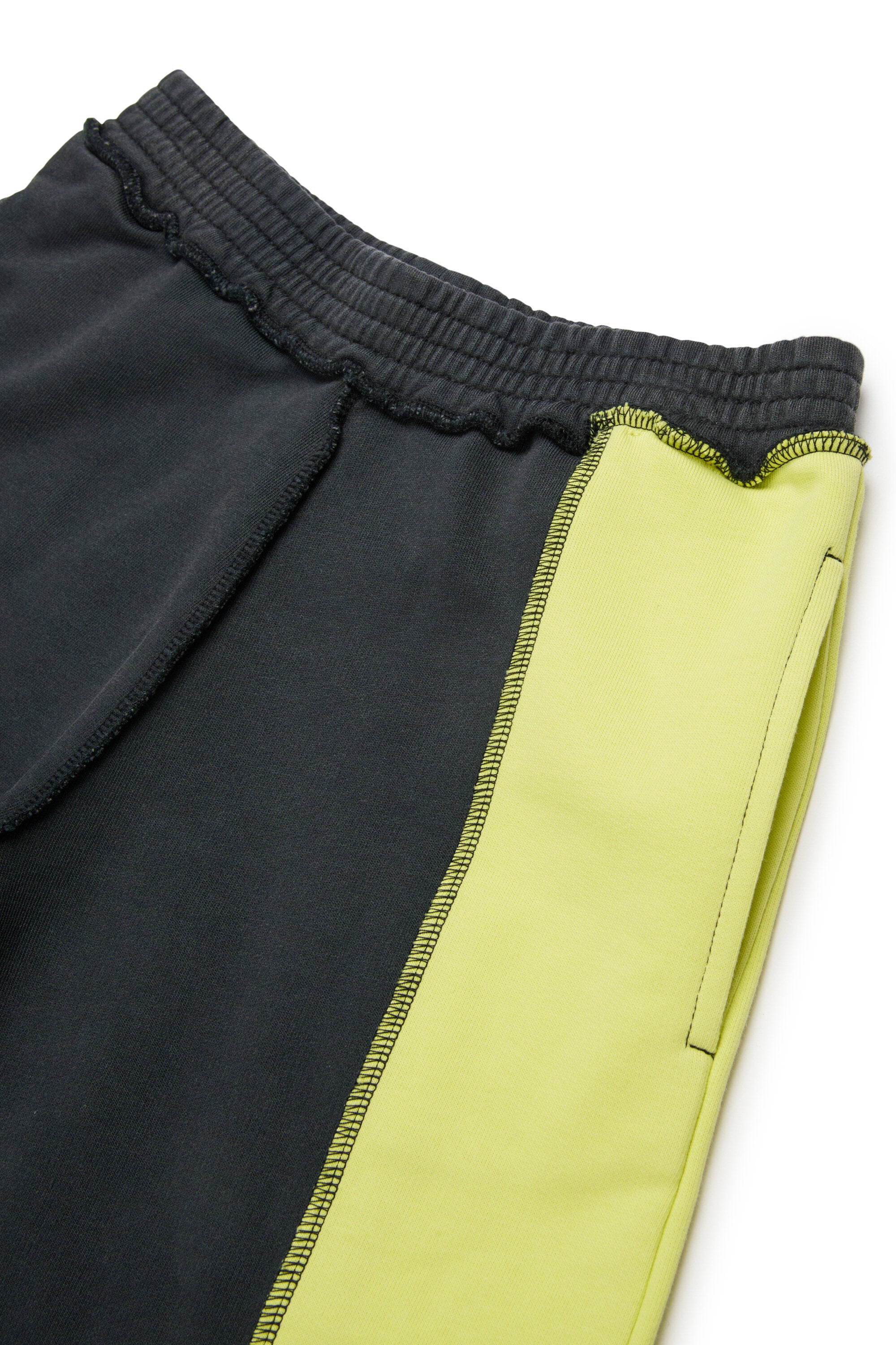 Shorts in felpa con logo