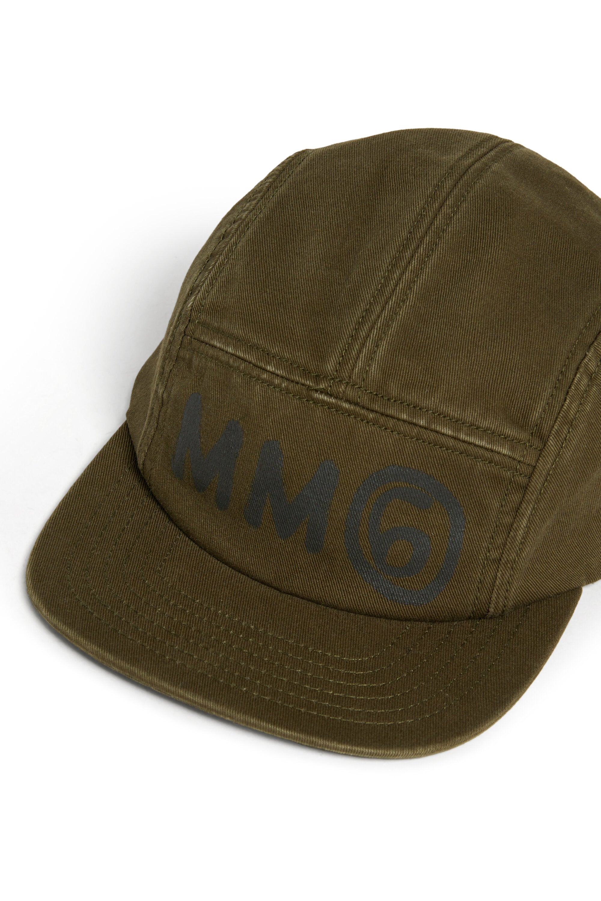 Gorra de béisbol con logo
