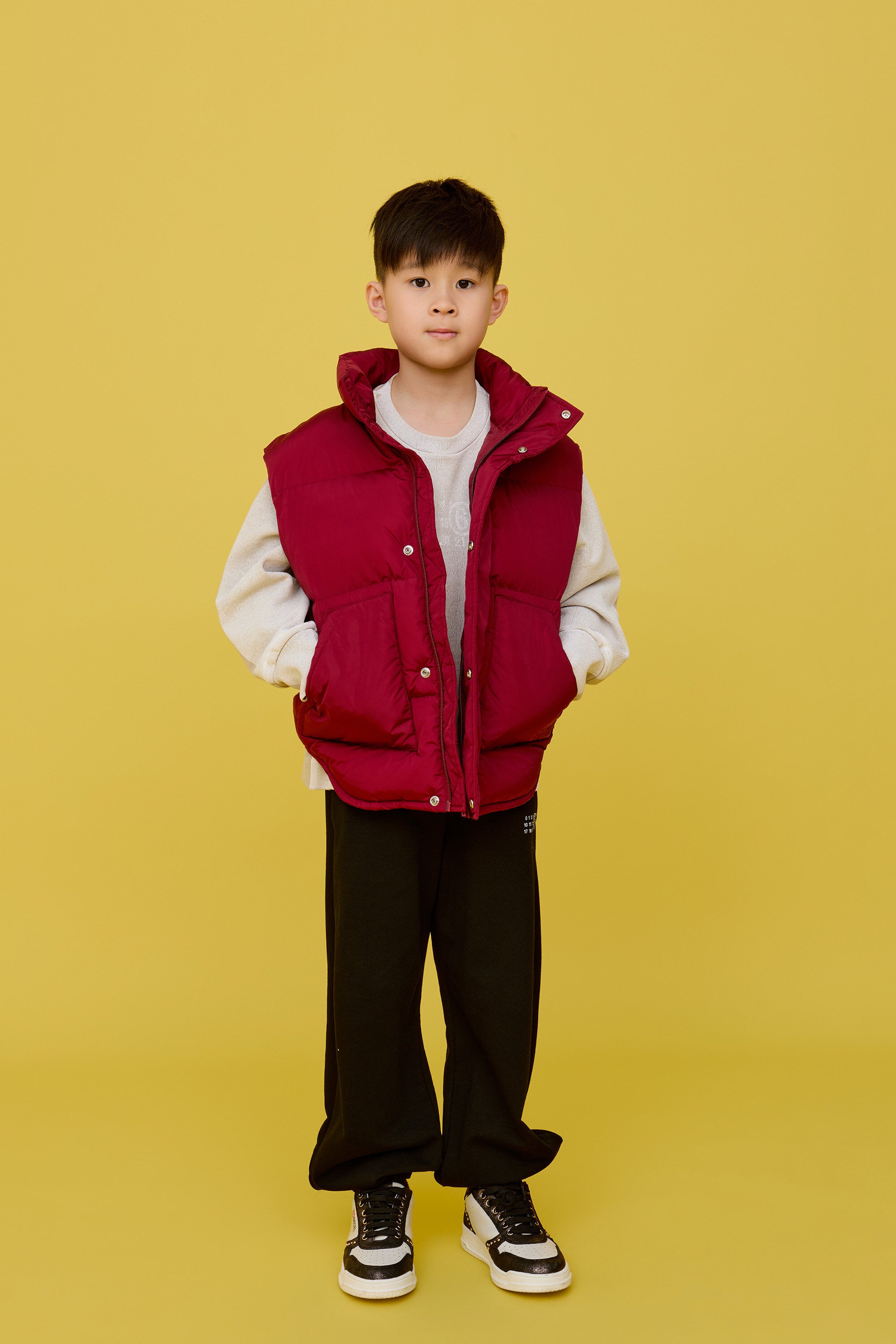 Gefütterte Jacke mit Logo