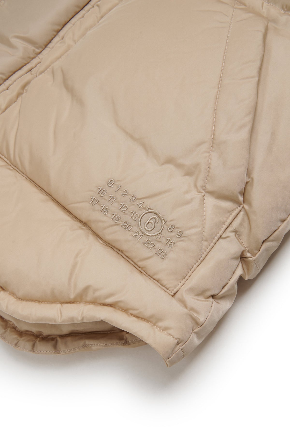 Chaqueta acolchada con logo