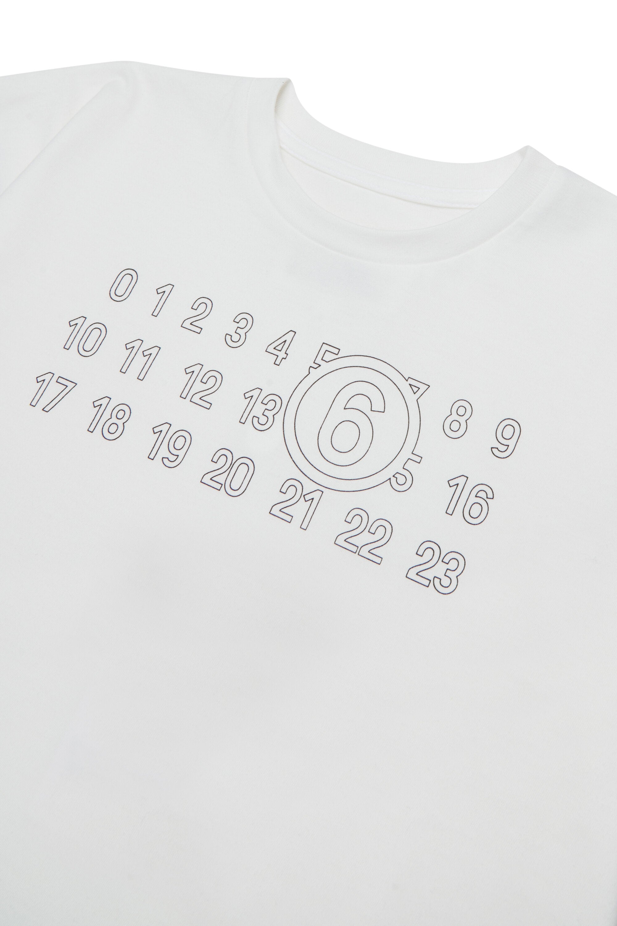 T-shirt con logo sul petto