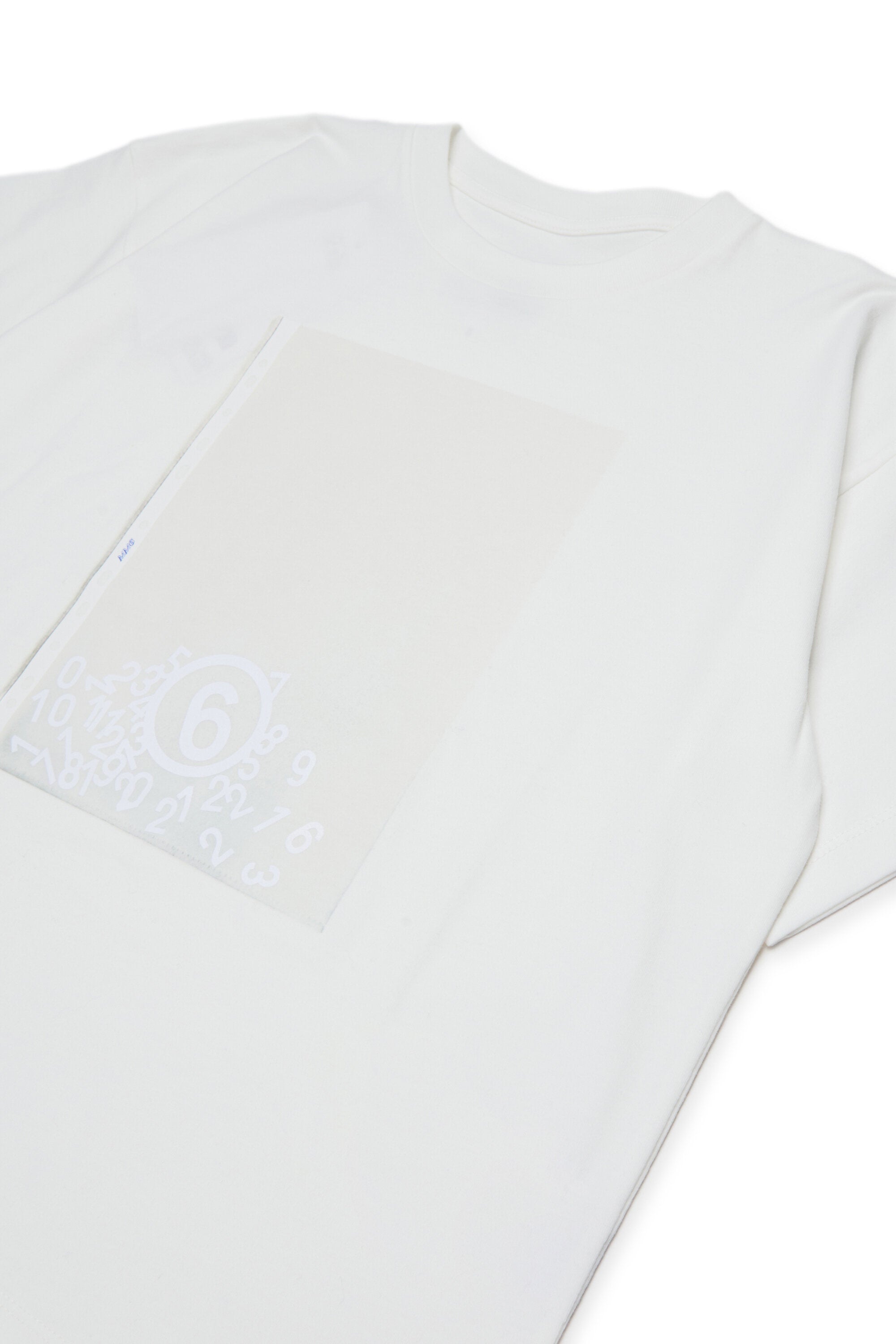 Camiseta con logo