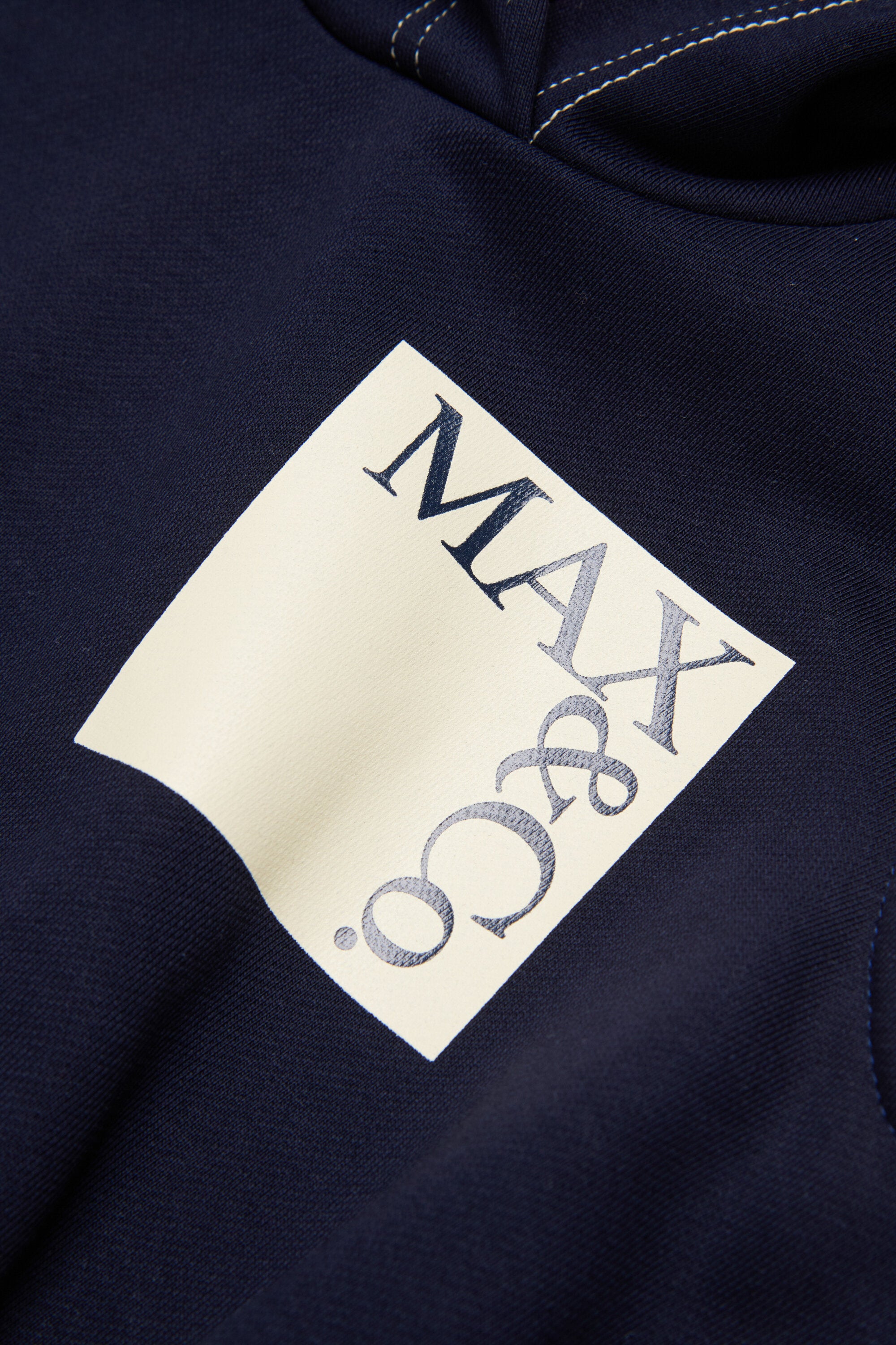 Ärmelloses kurzes Kleid mit Logo