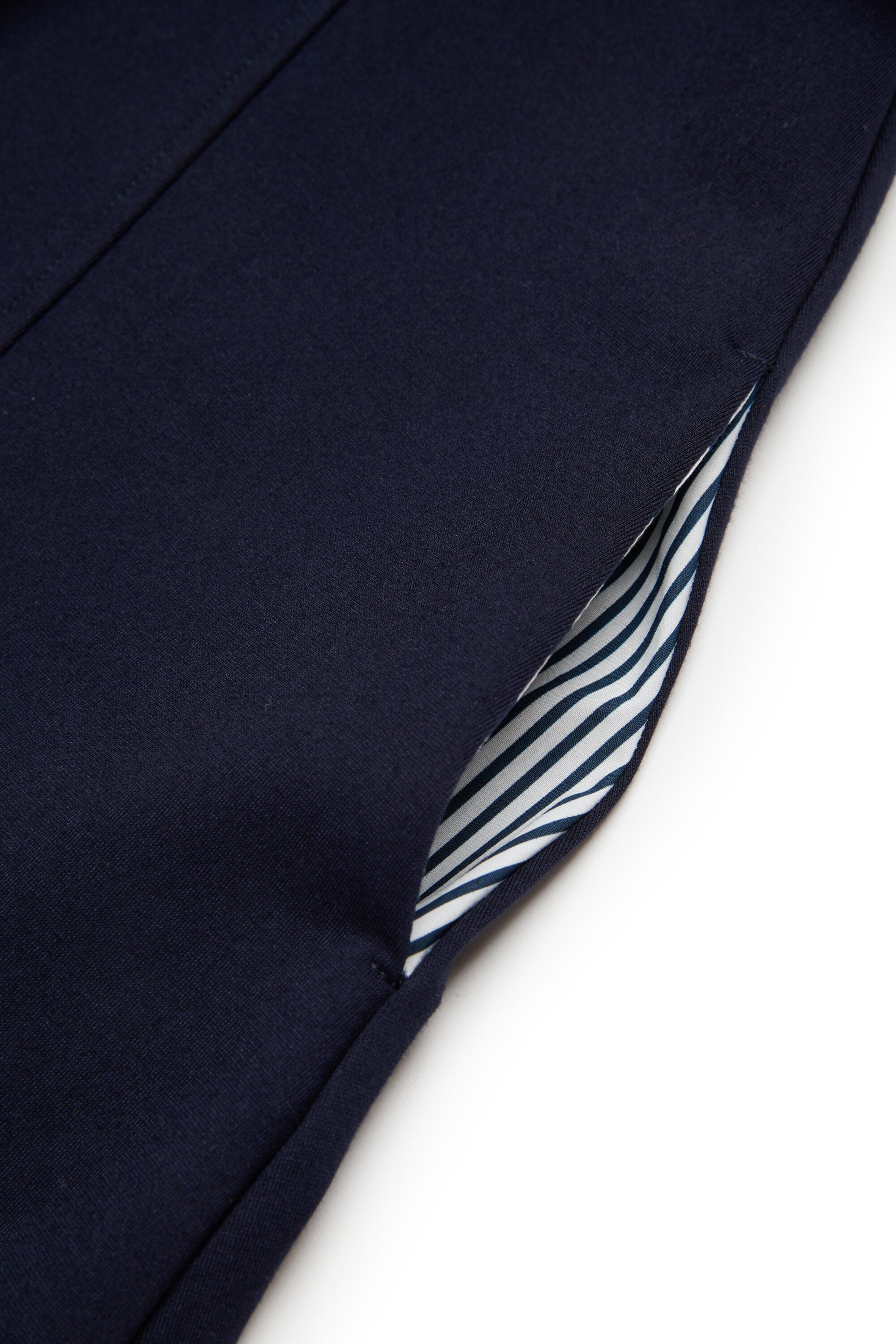 Ärmelloses Kleid mit Logo