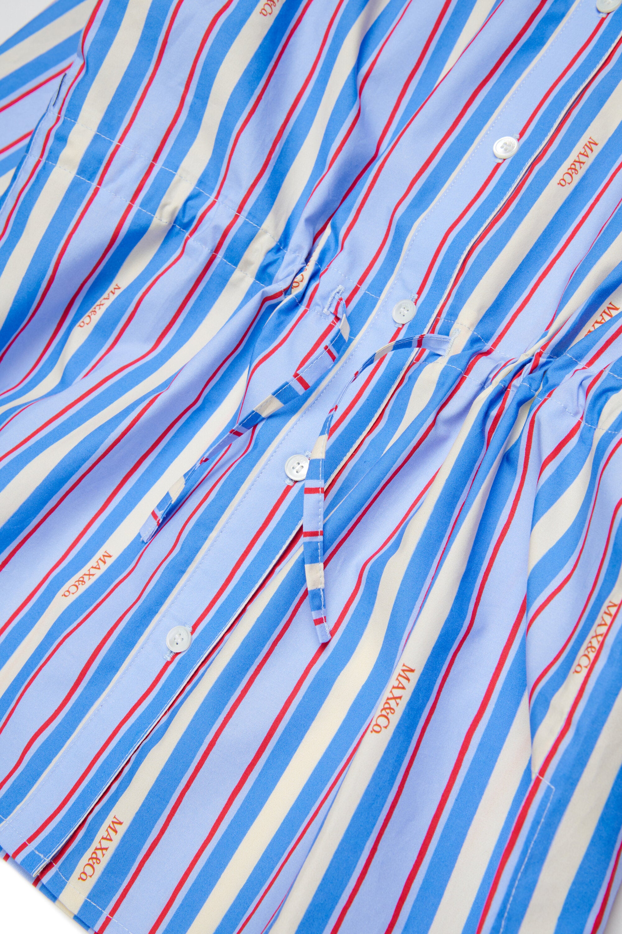 Camisa a rayas con logo