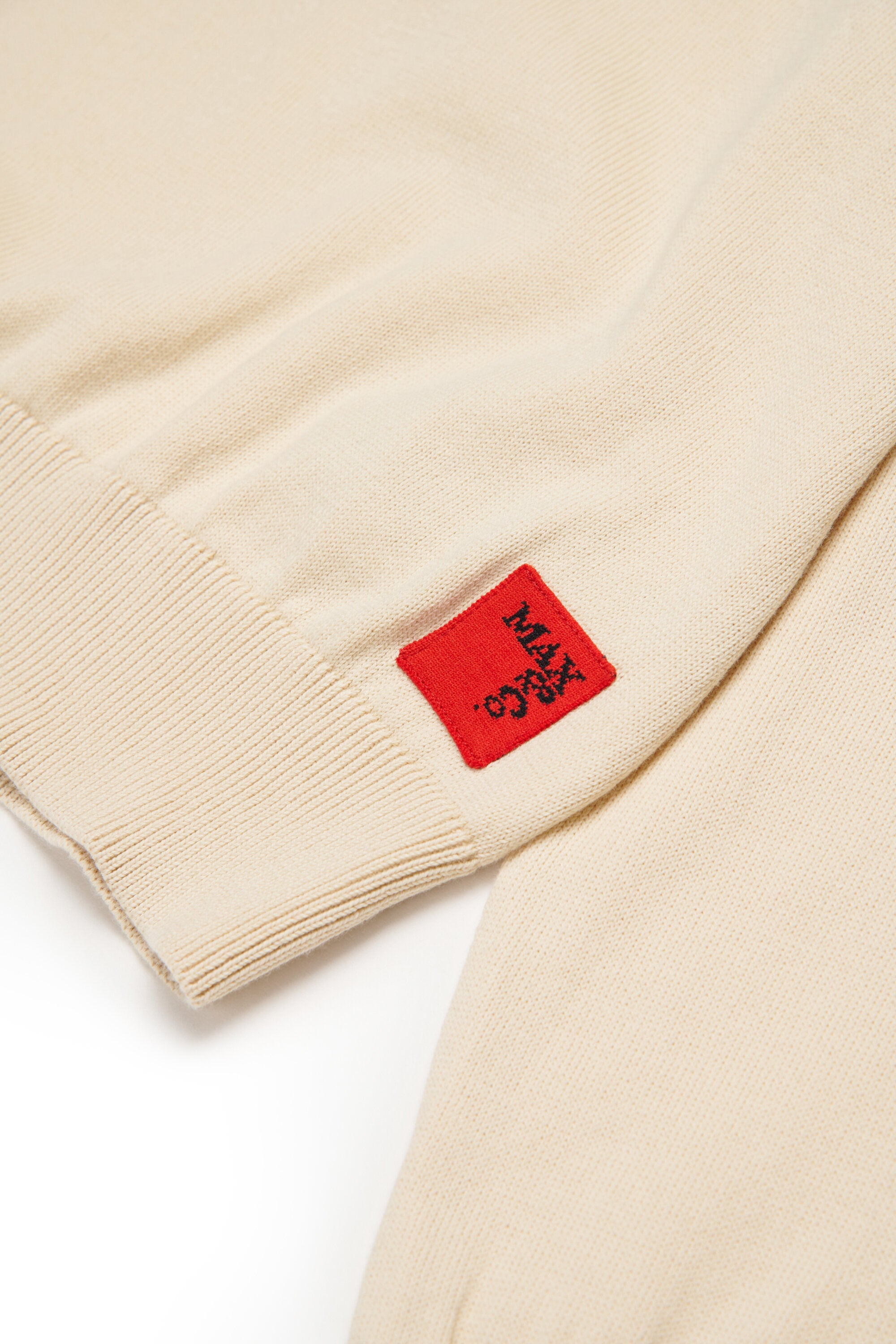 Rundhals-Pullover mit Logo