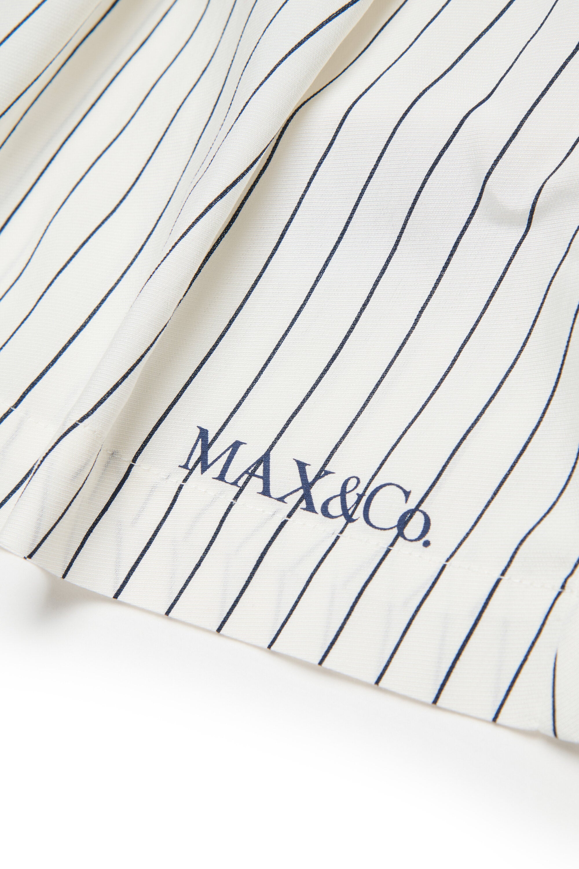 Striped skirt with logo