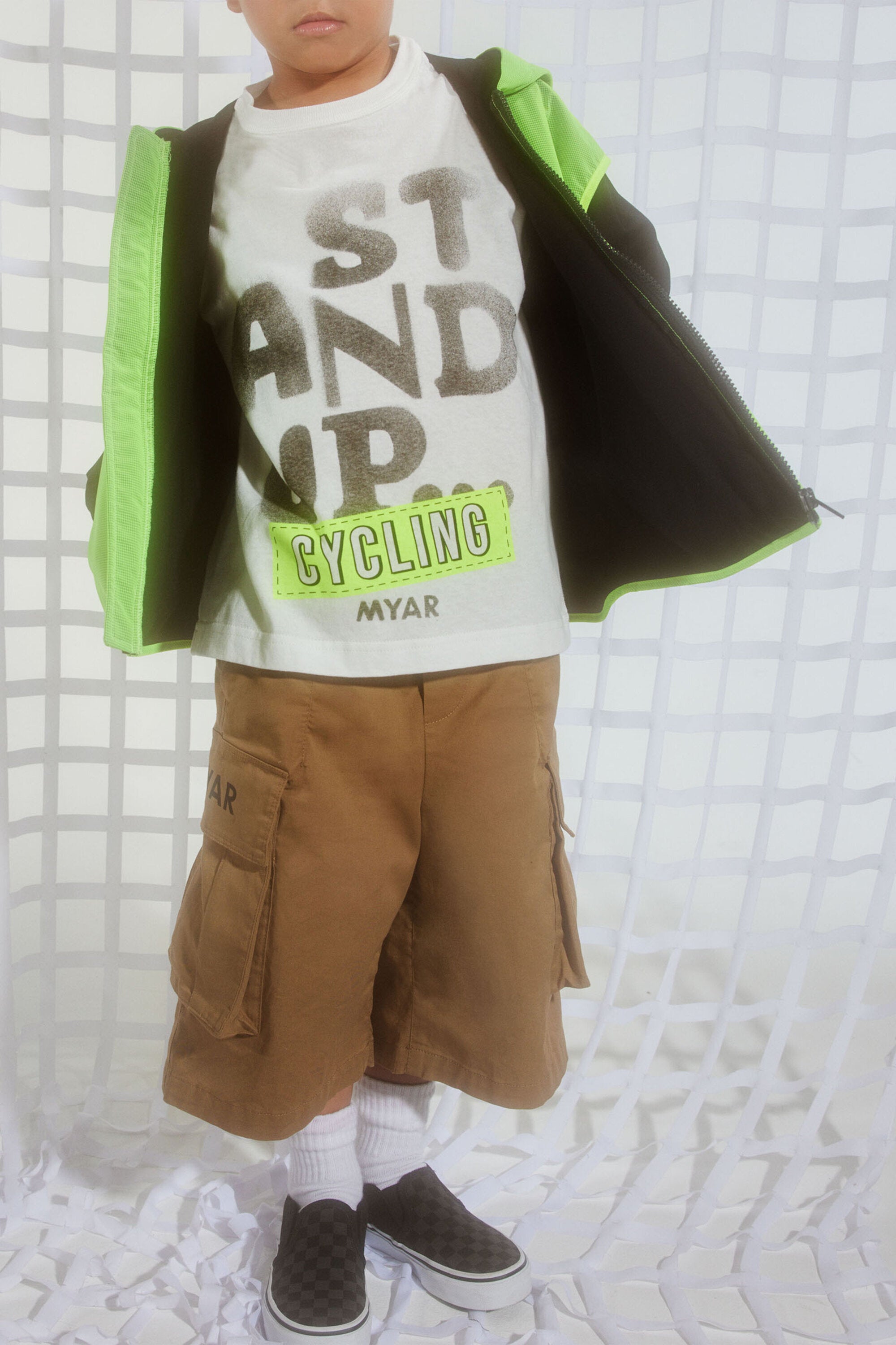 Deadstock-Baumwoll-T-Shirt mit Stand-Up-Grafiken