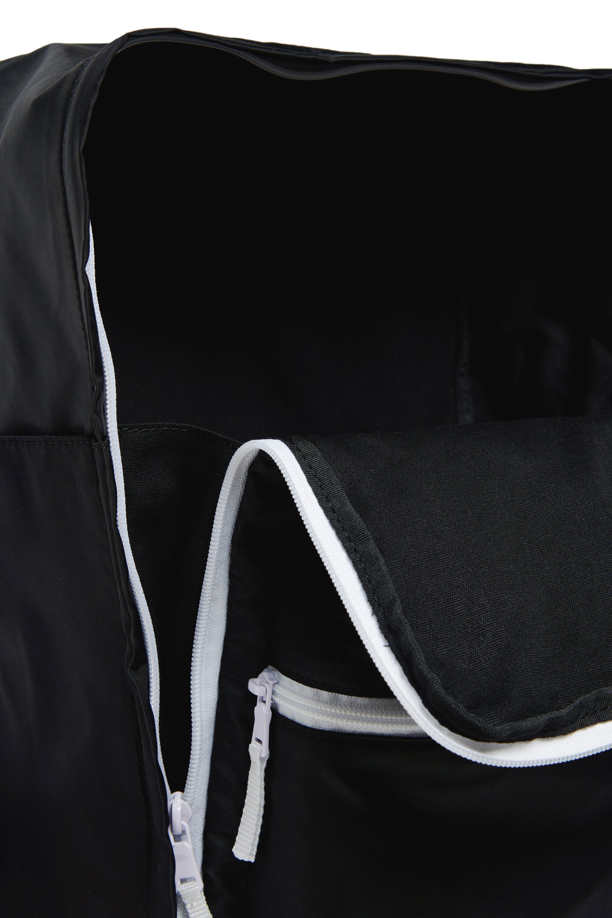 Sac à dos avec ruban adhésif