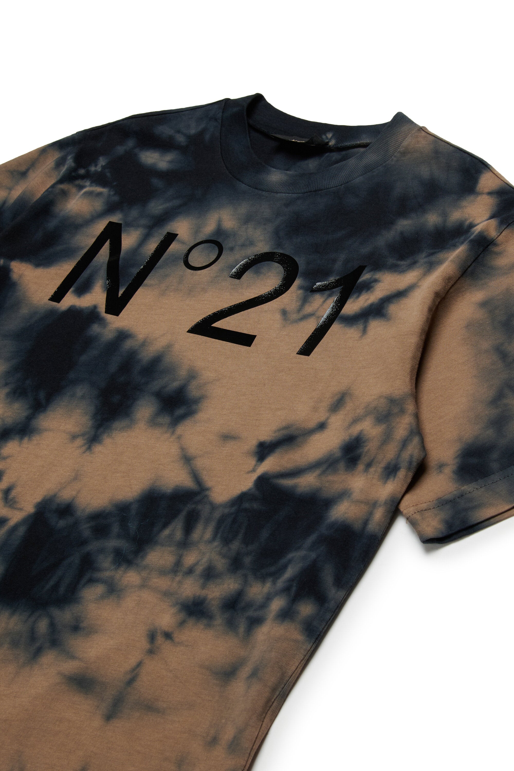 Camiseta de jersey tie-dye con logotipo