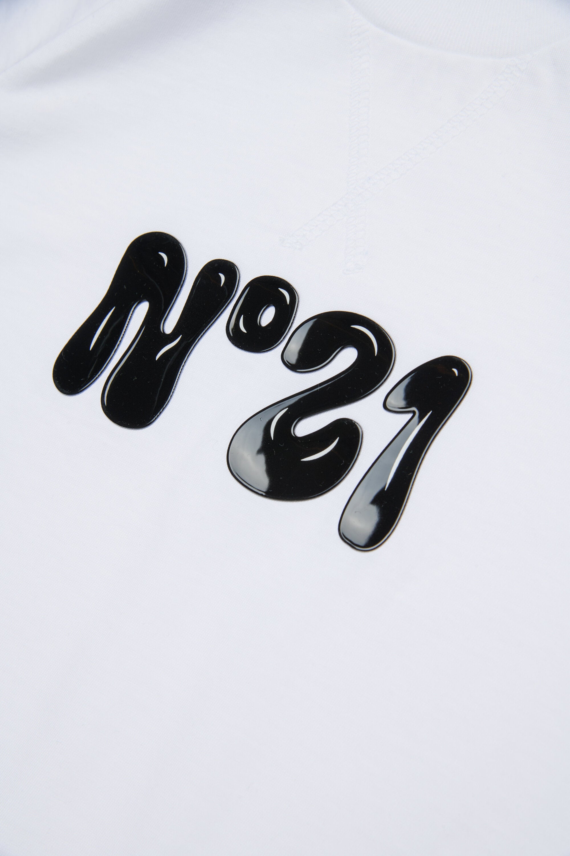 T-shirt in jersey con bande multicolor