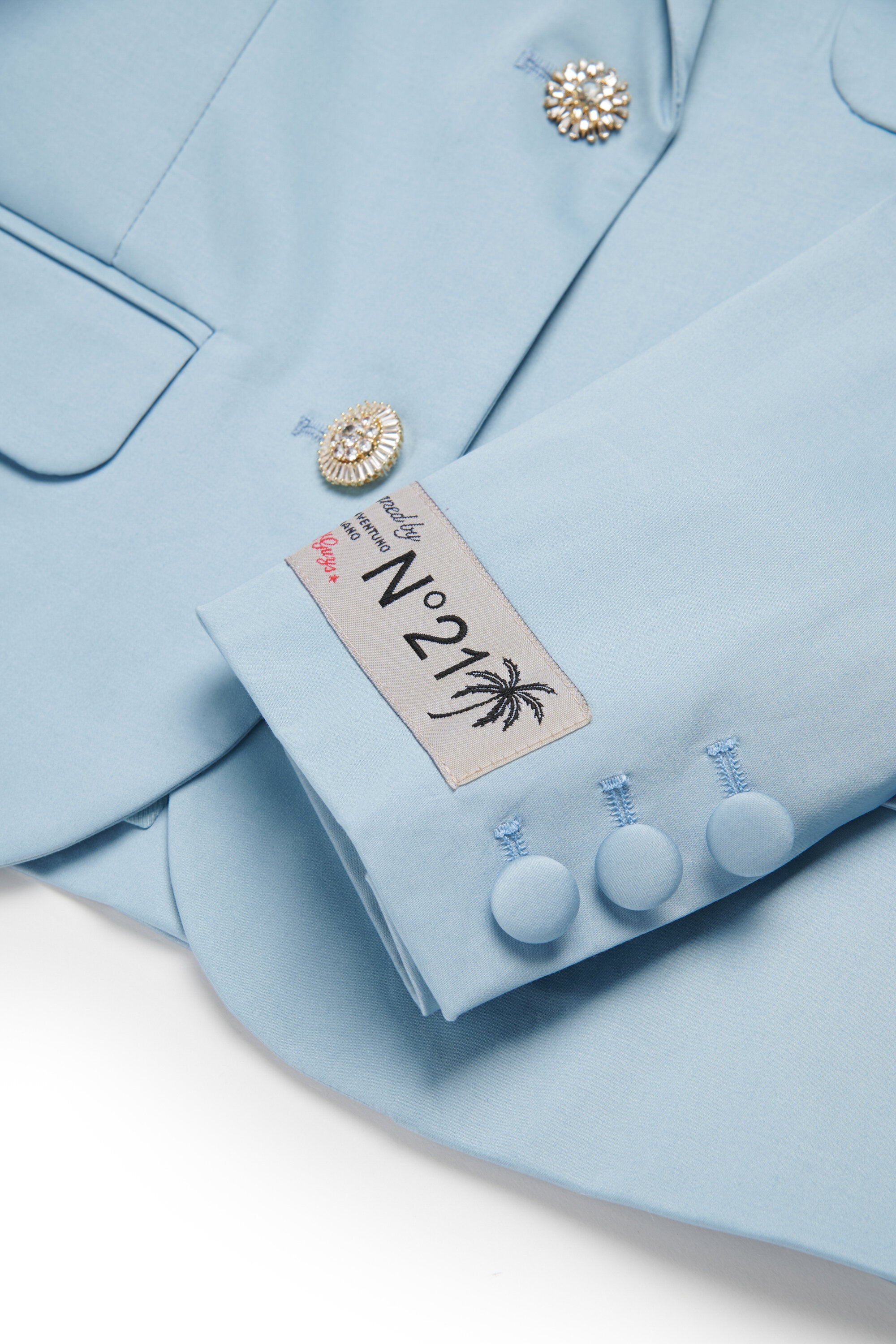 Giacca blazer con dettagli gioiello