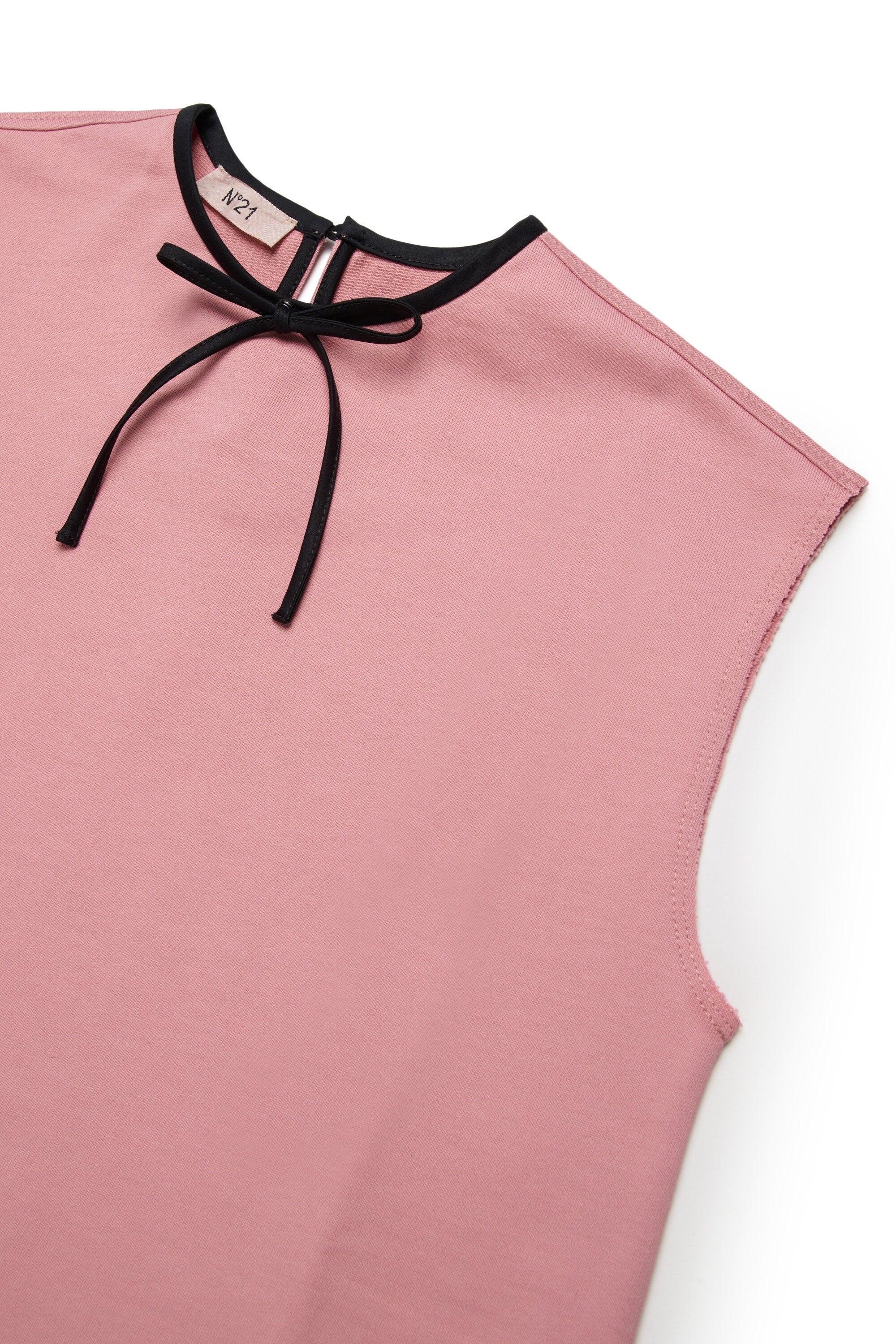 Robe avec volant et nœud contrastant