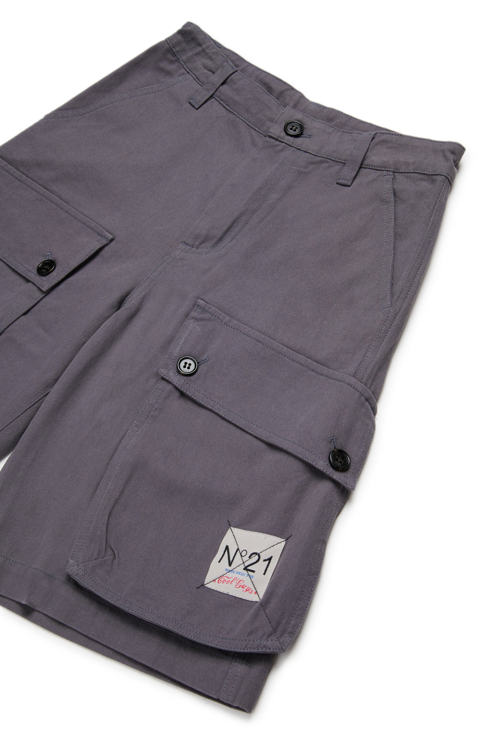 Shorts cargo con logo