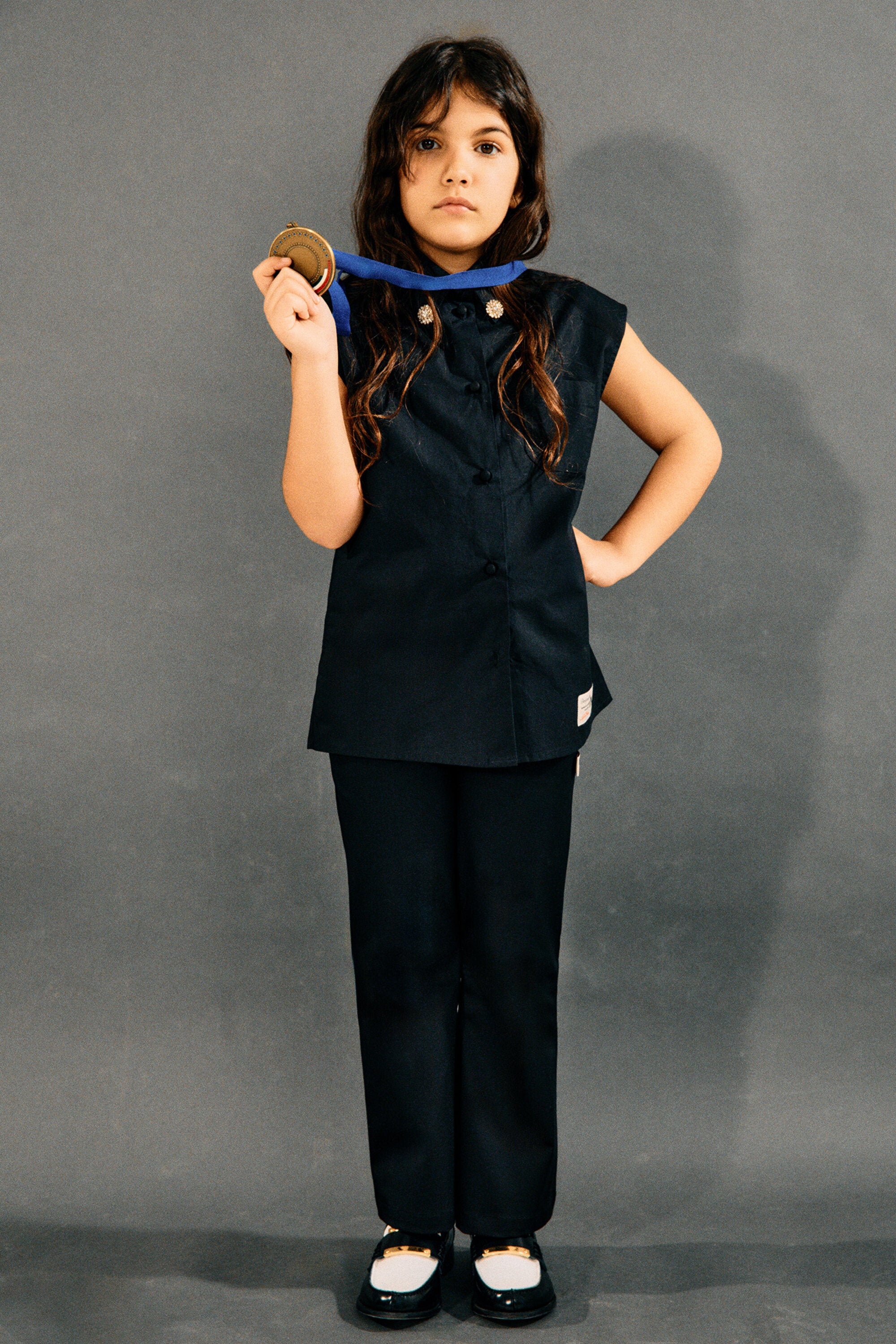 Camicia smanicata con logo