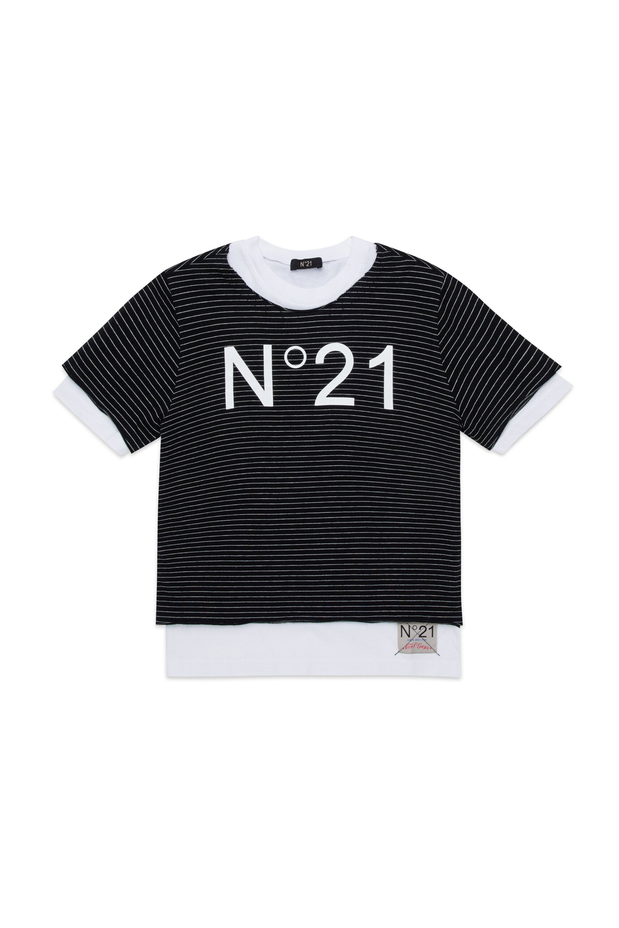T-shirt con logo frontale