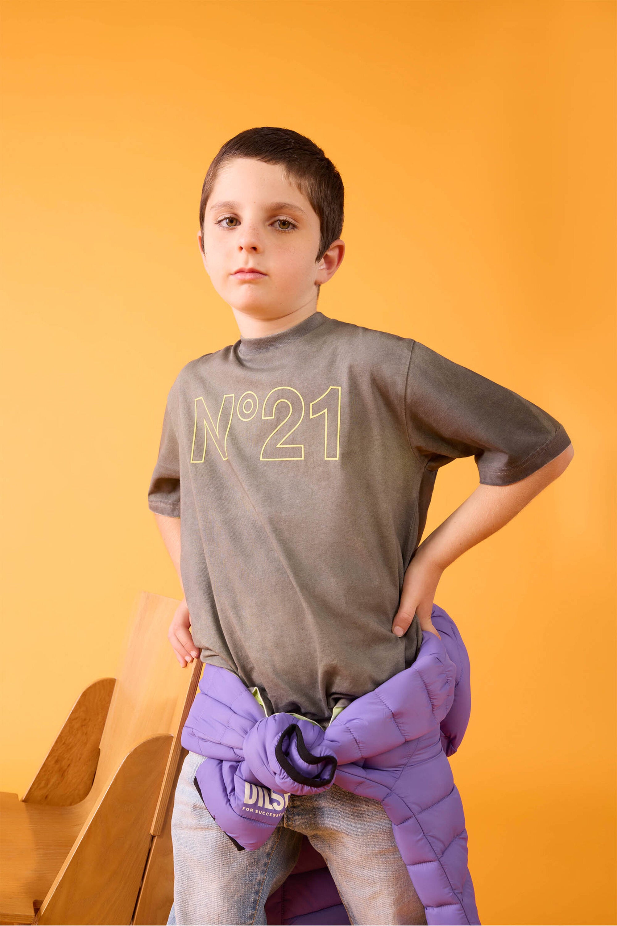 T-shirt effetto vintage con logo