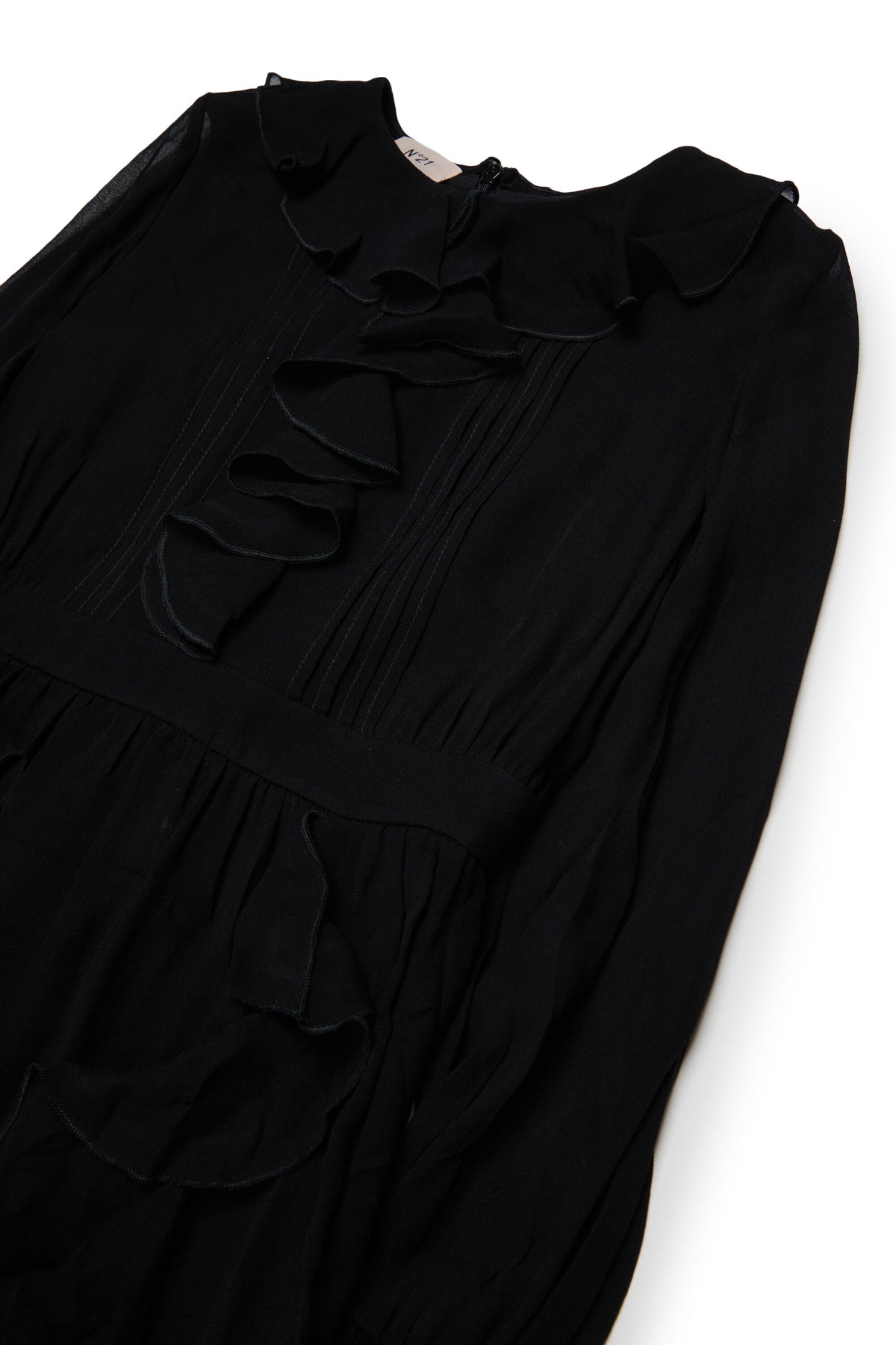Dress with ruffles and long sleeves