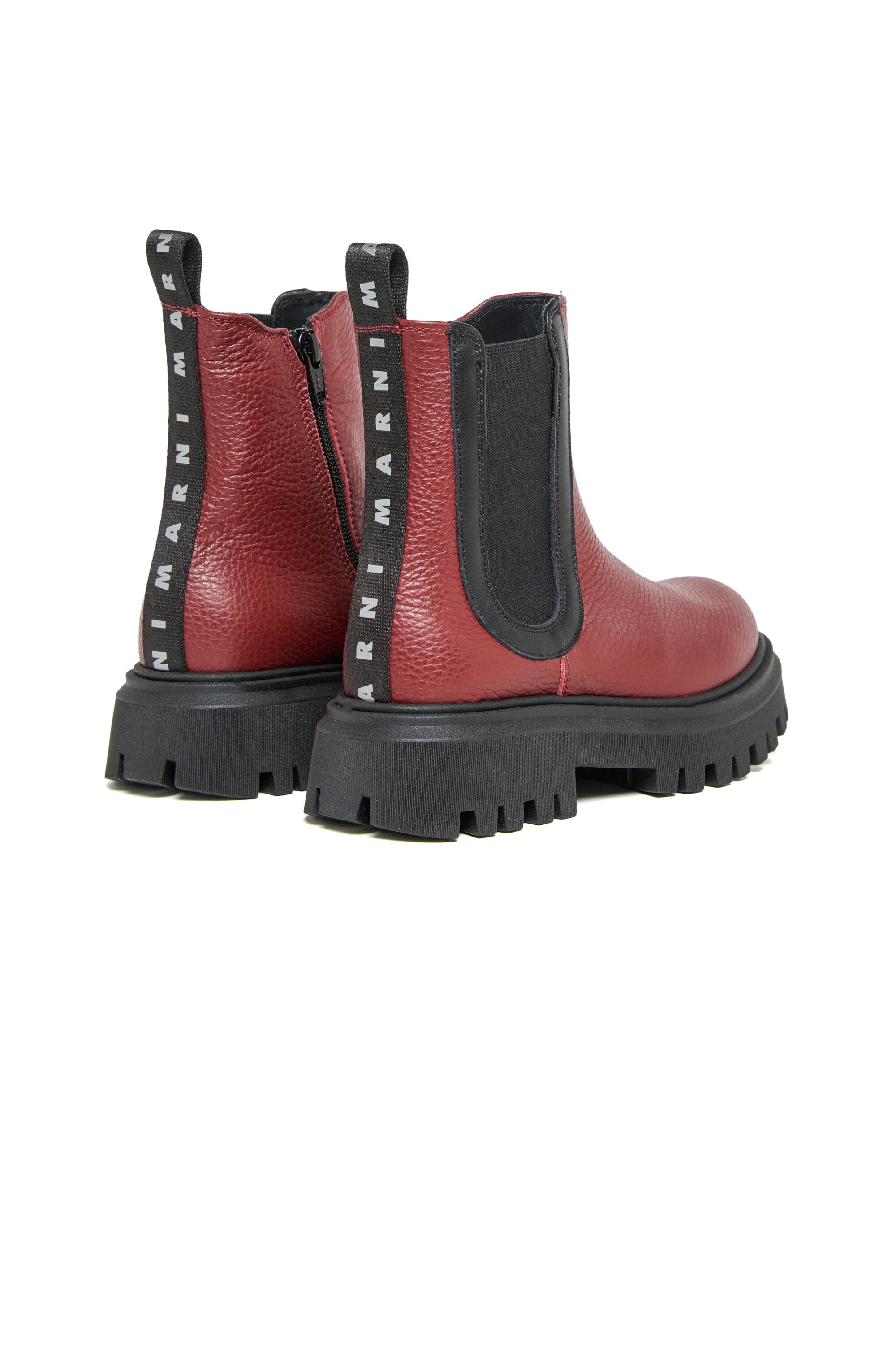 Chelsea boots with contrasting elastic bands