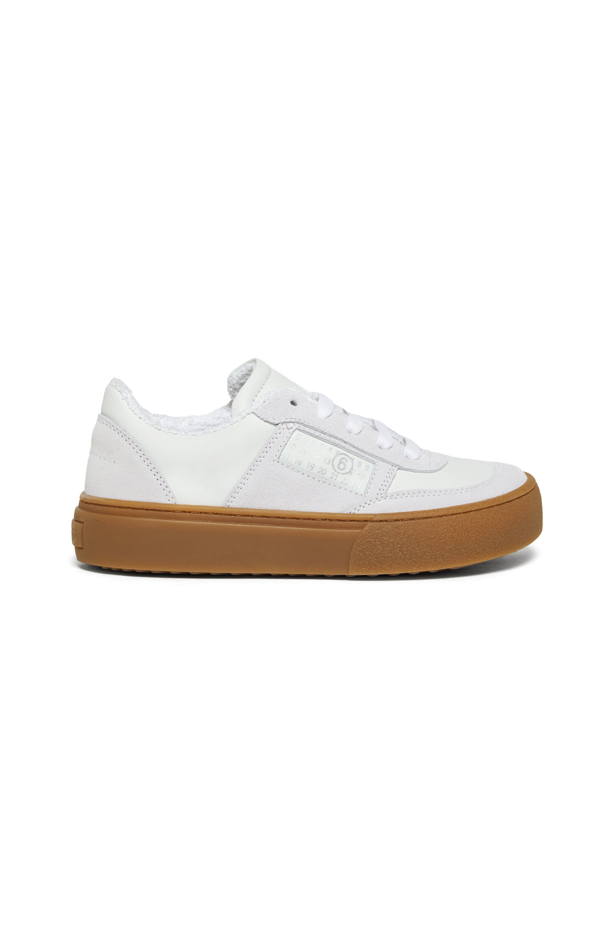Sneaker mit Logo
