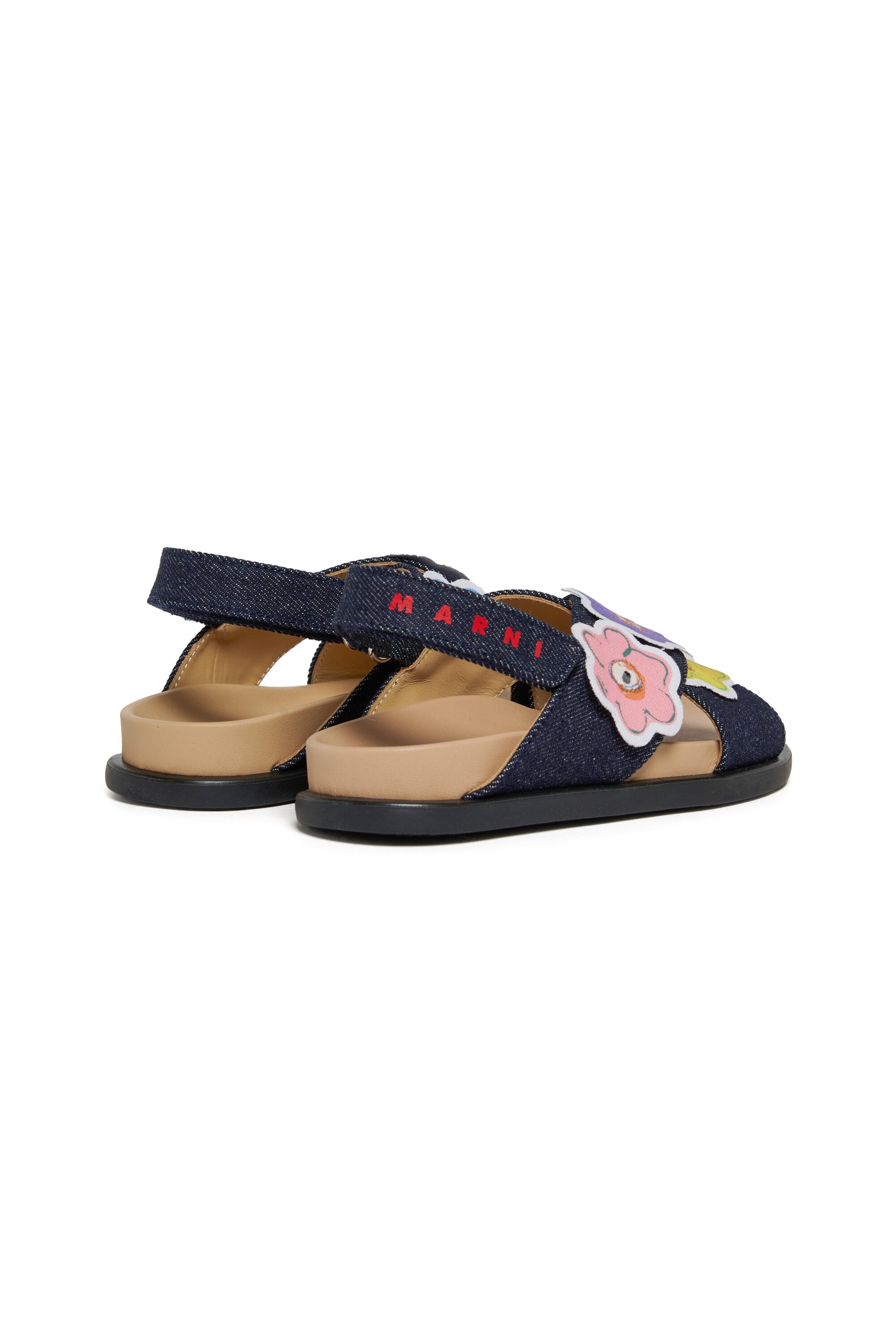 Sandalen mit Blumenapplikationen und Logo