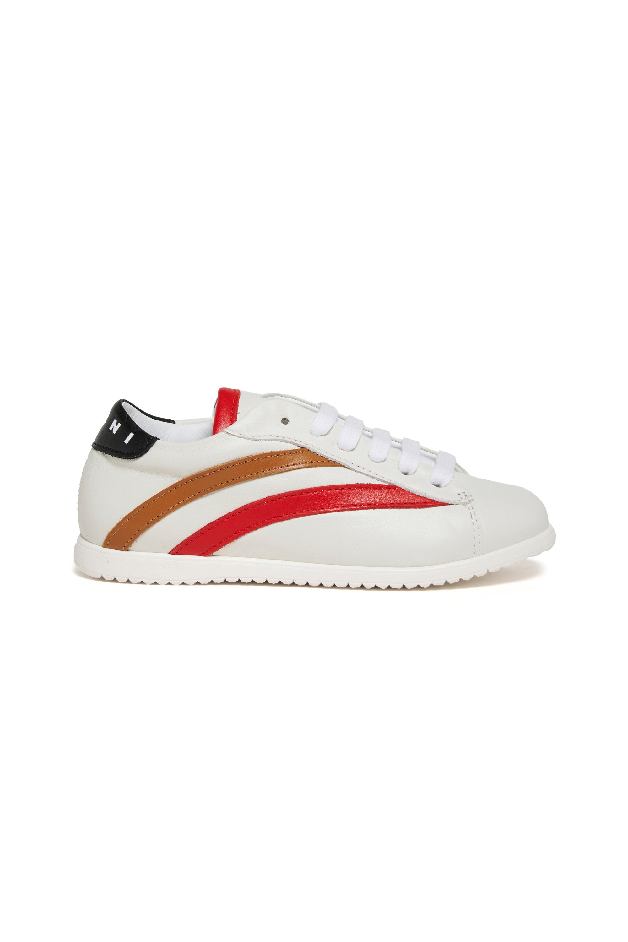 Sneaker mit Logo an der Ferse