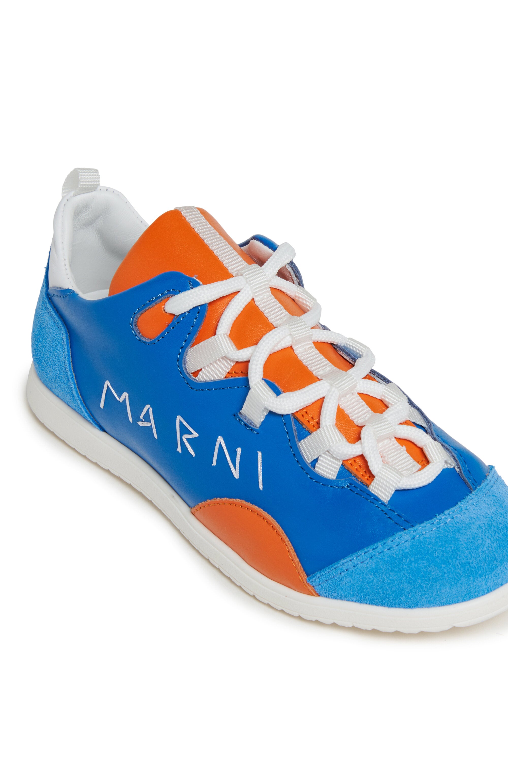 Sneakers mit Logo