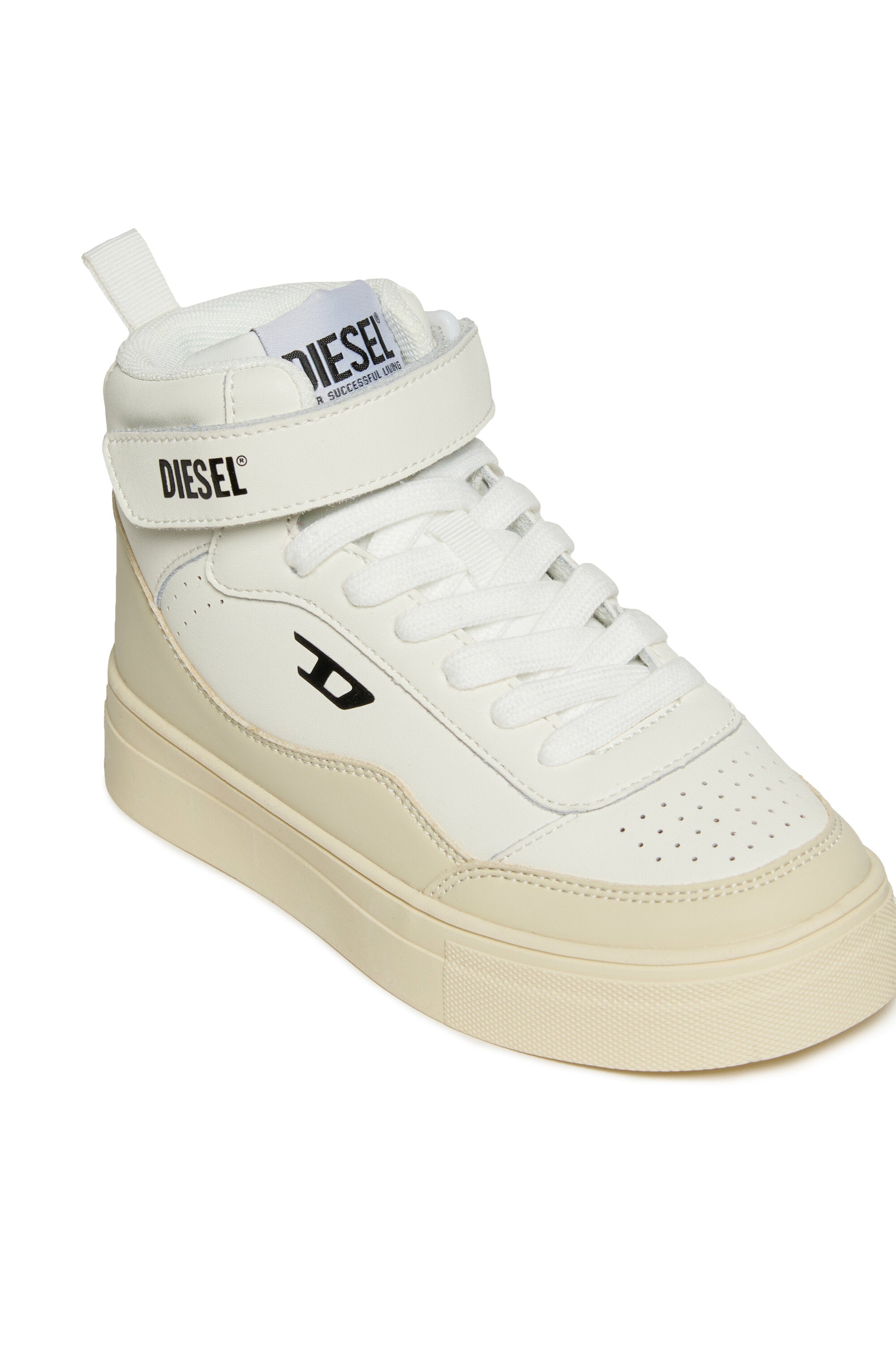 Tracker D leather sneakers