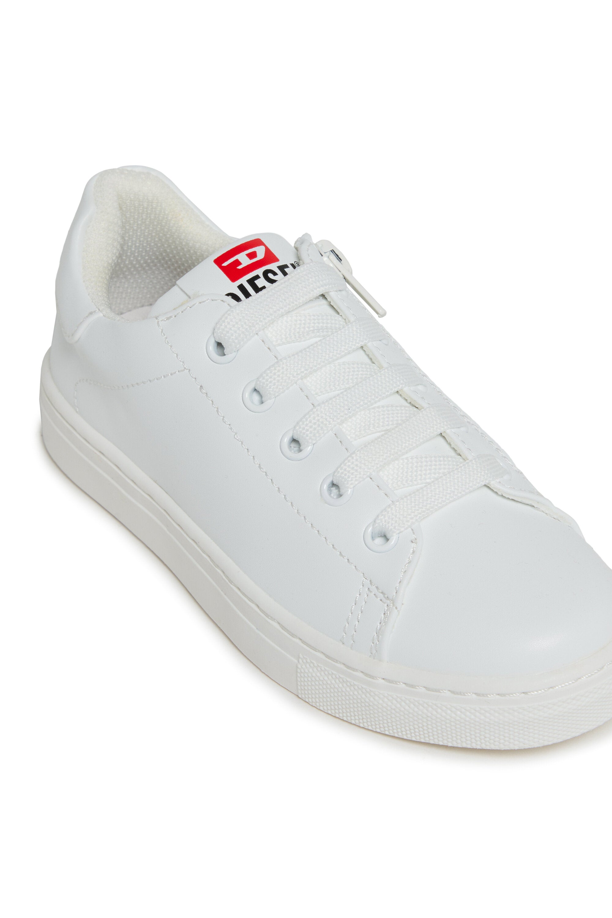 Sneaker mit Logo